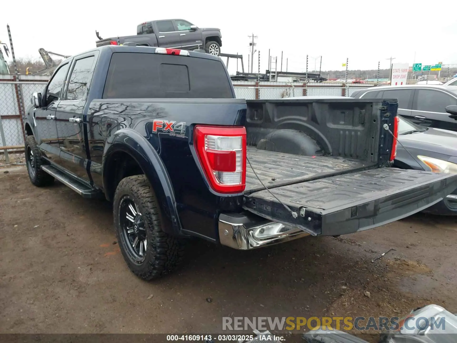 3 fotografías del automóvil dañado 1FTFW1ED9NFB61106 FORD F-150 2022