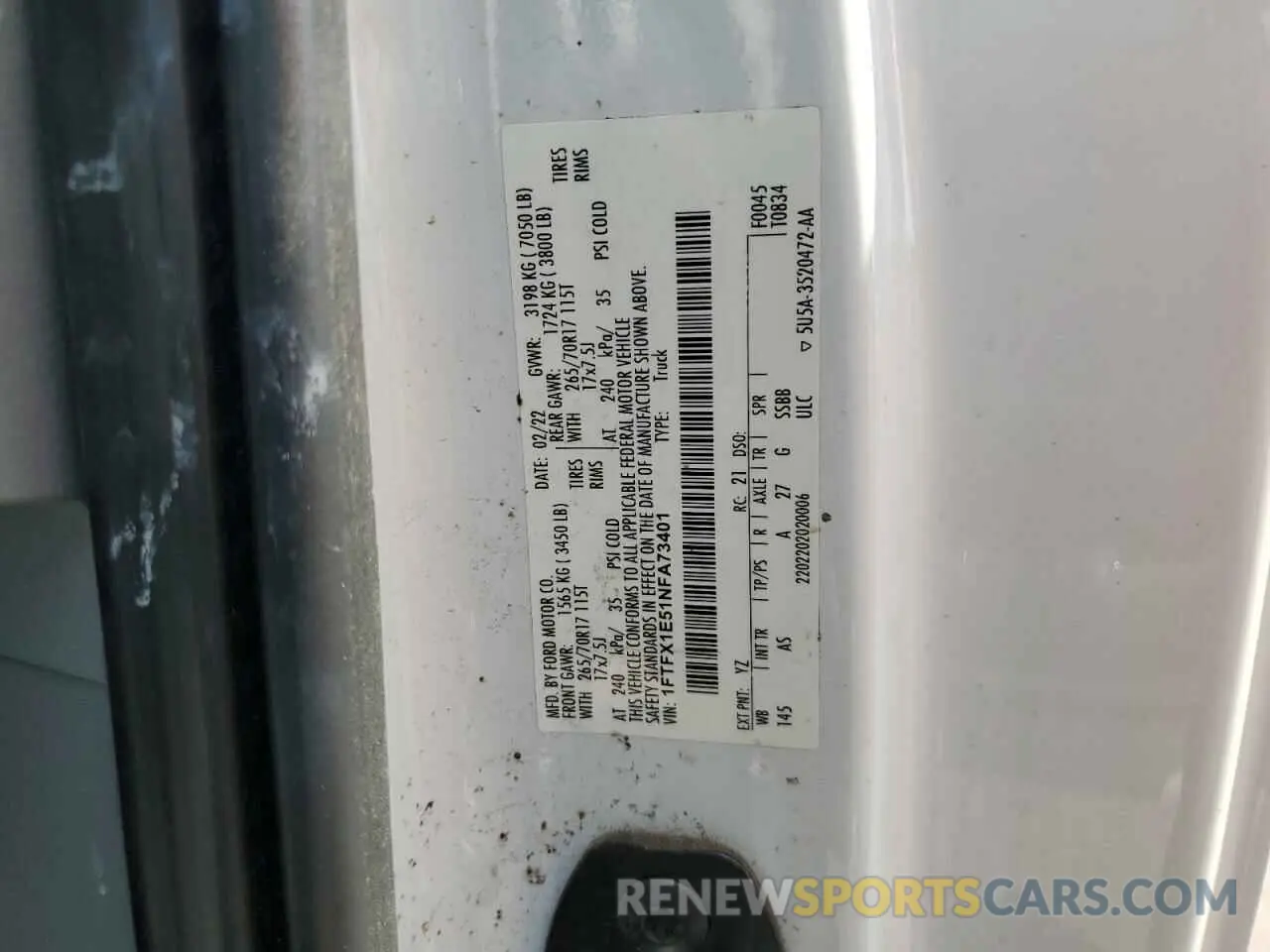 12 fotografías del automóvil dañado 1FTFX1E51NFA73401 FORD F-150 2022