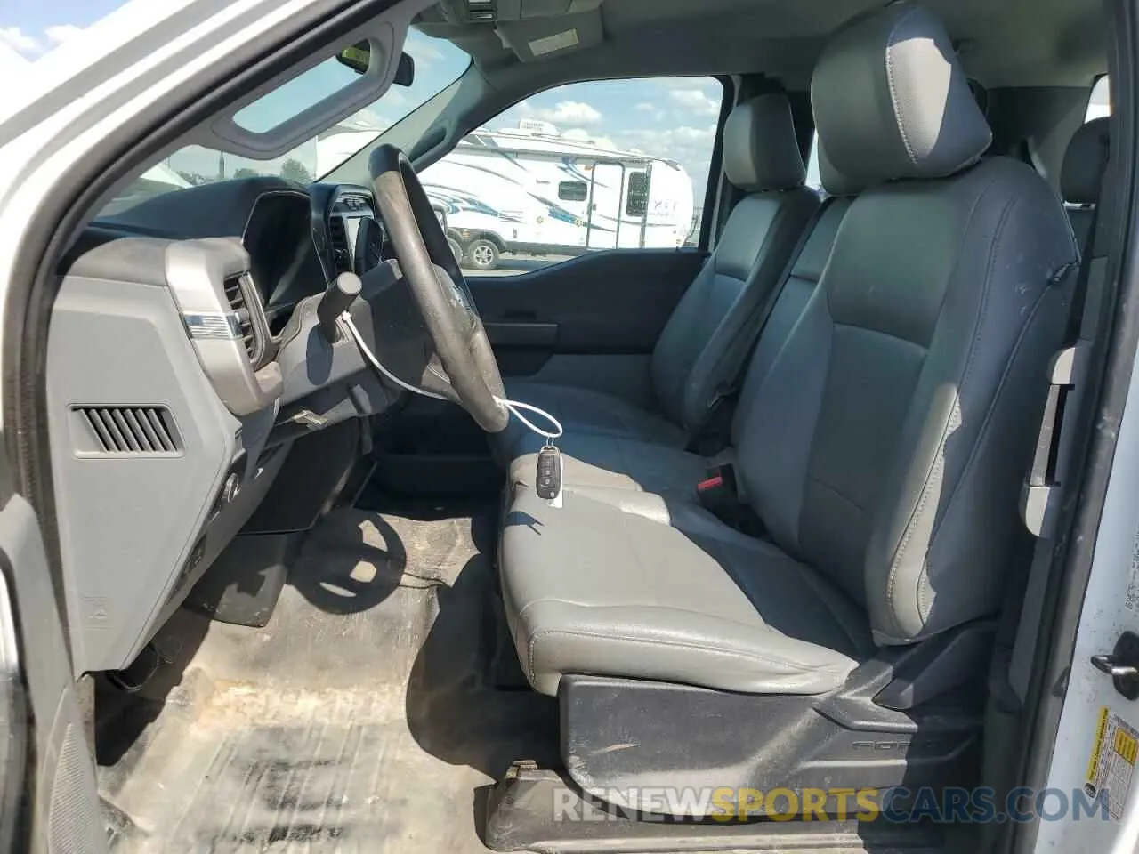 7 fotografías del automóvil dañado 1FTFX1E51NFA73401 FORD F-150 2022