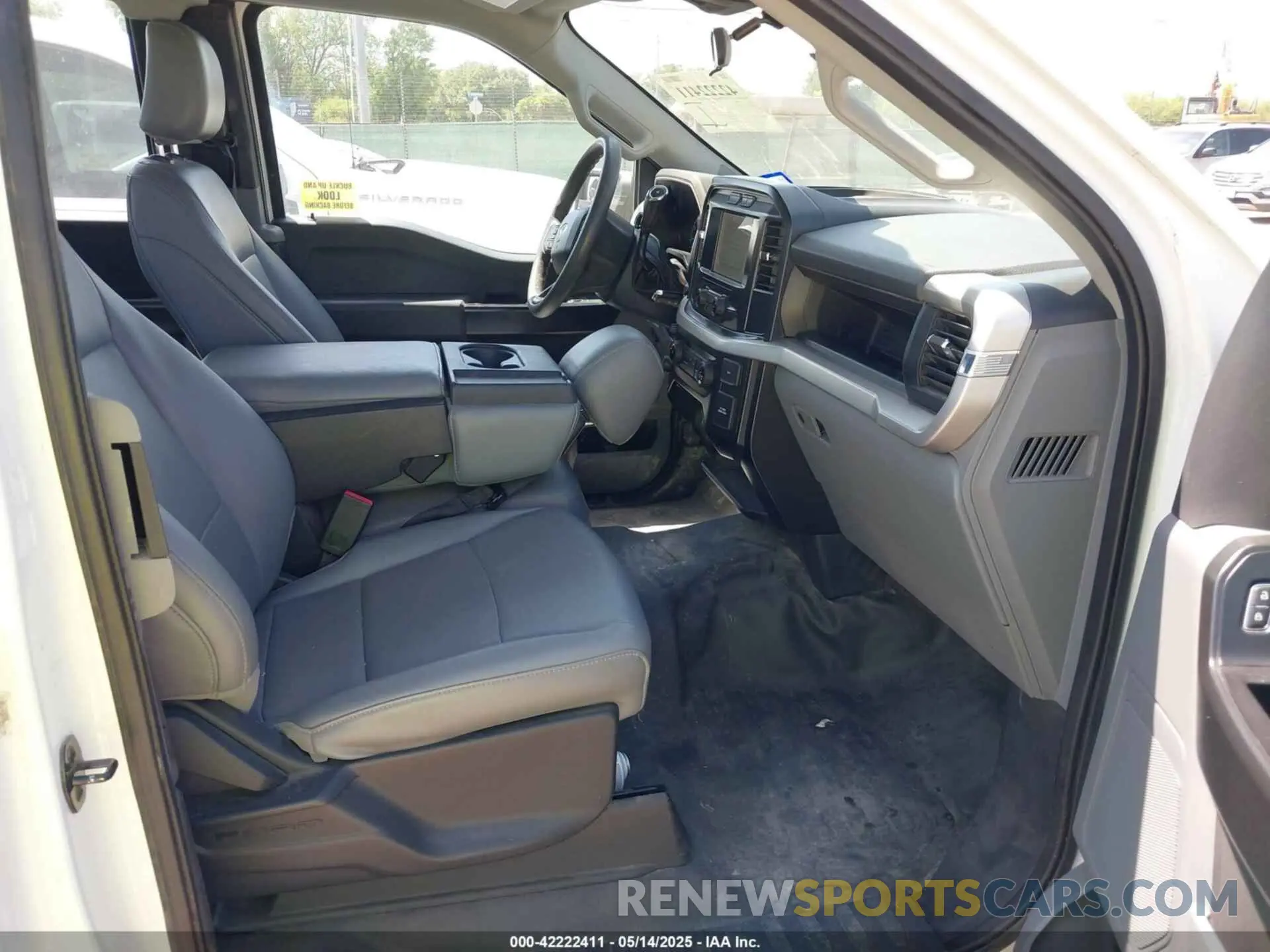 5 fotografías del automóvil dañado 1FTFX1E51NKD43881 FORD F-150 2022
