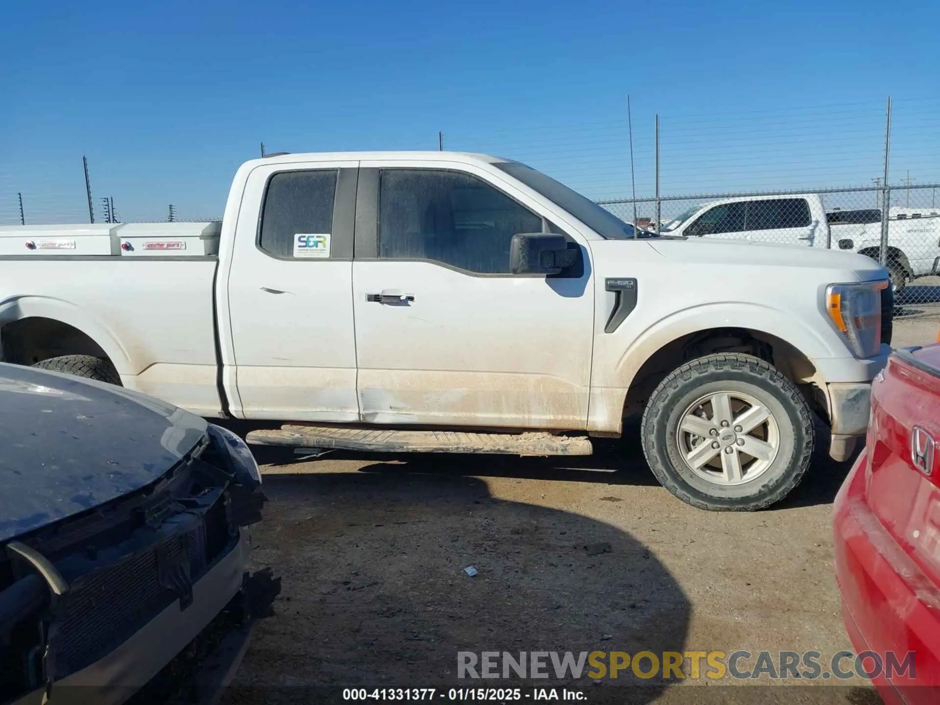 13 fotografías del automóvil dañado 1FTFX1E52NKD38205 FORD F-150 2022