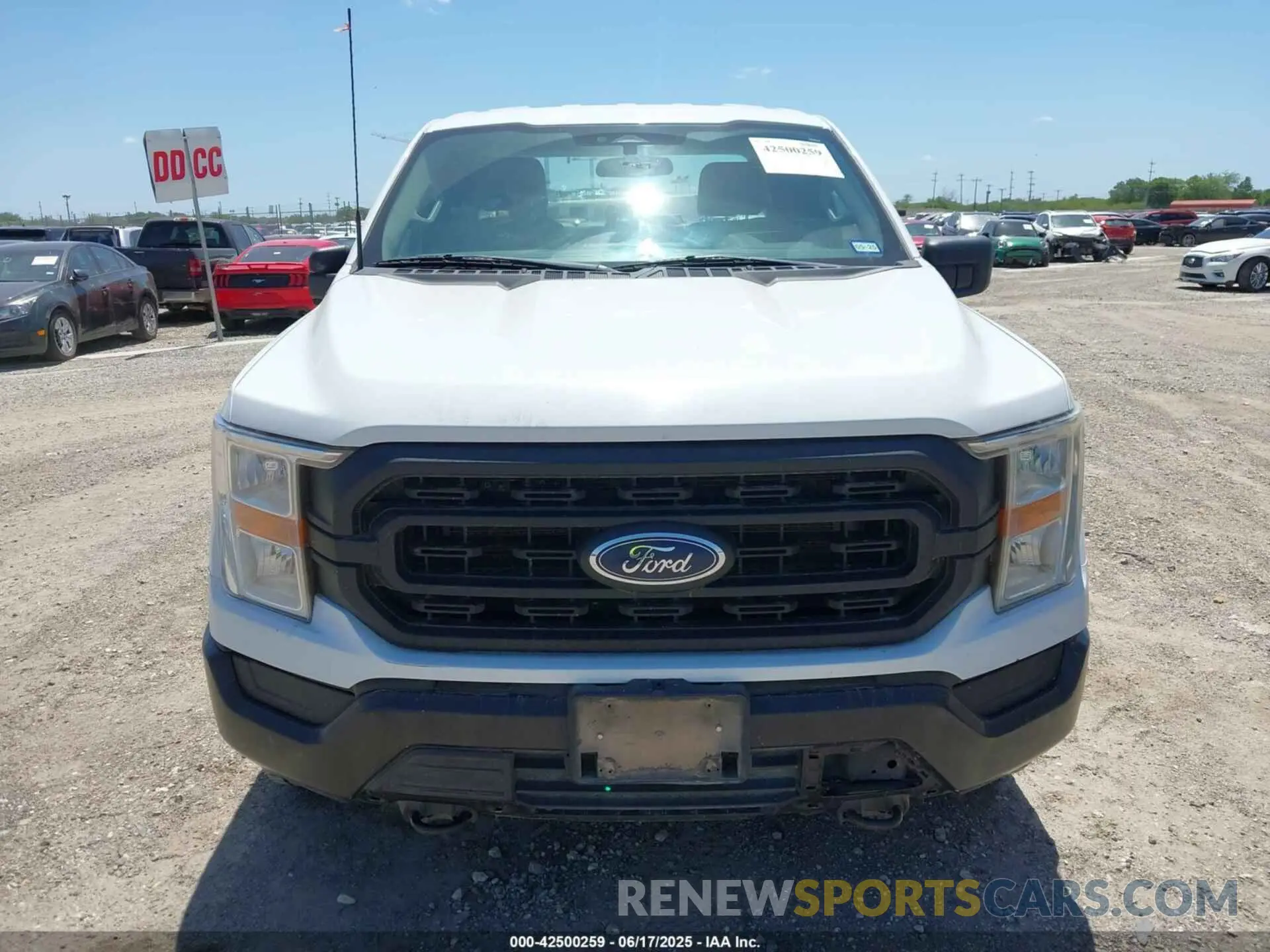 12 fotografías del automóvil dañado 1FTFX1E54NKD43888 FORD F-150 2022