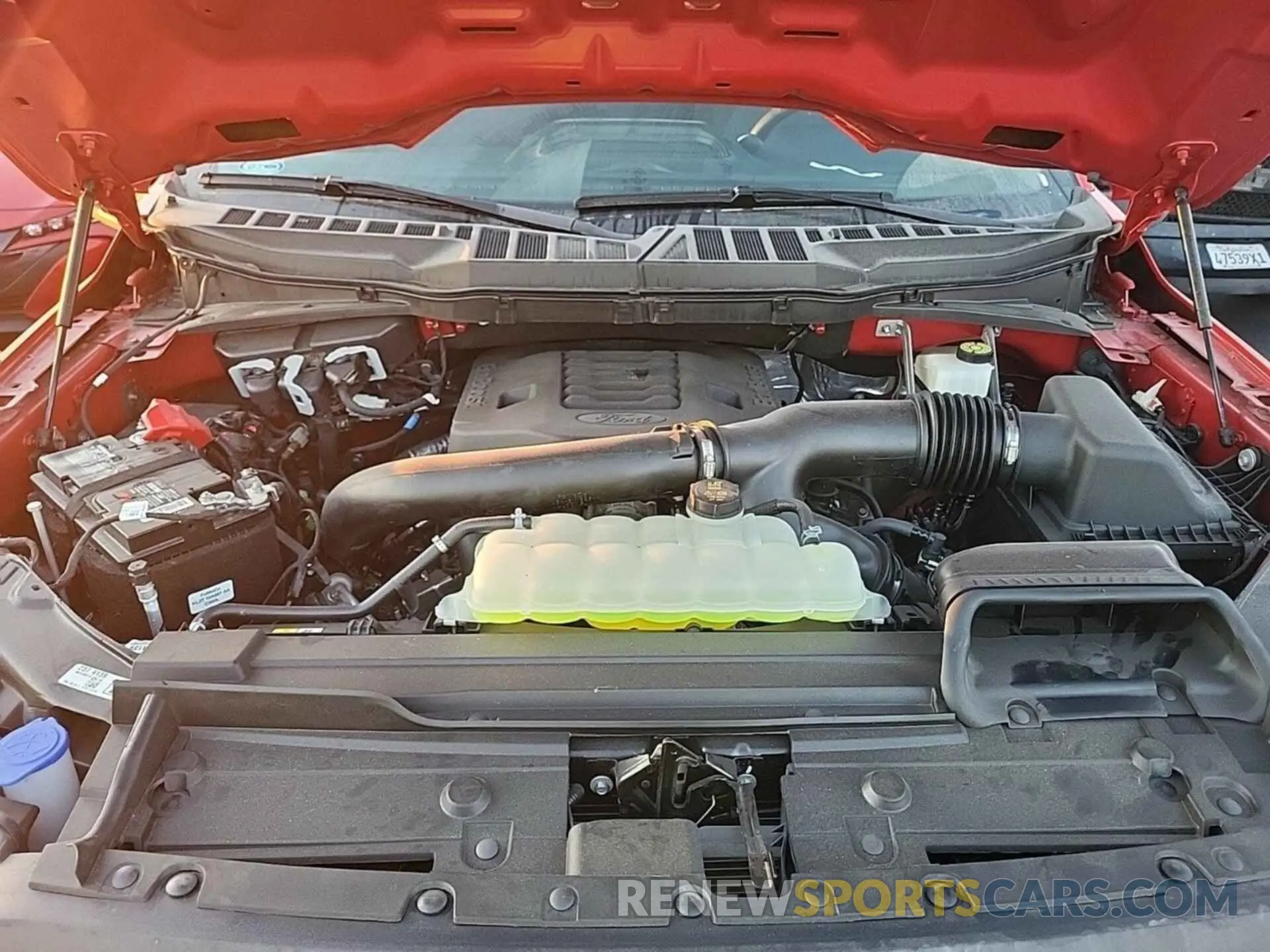 12 fotografías del automóvil dañado 1FTFX1E81NKE58197 FORD F-150 2022