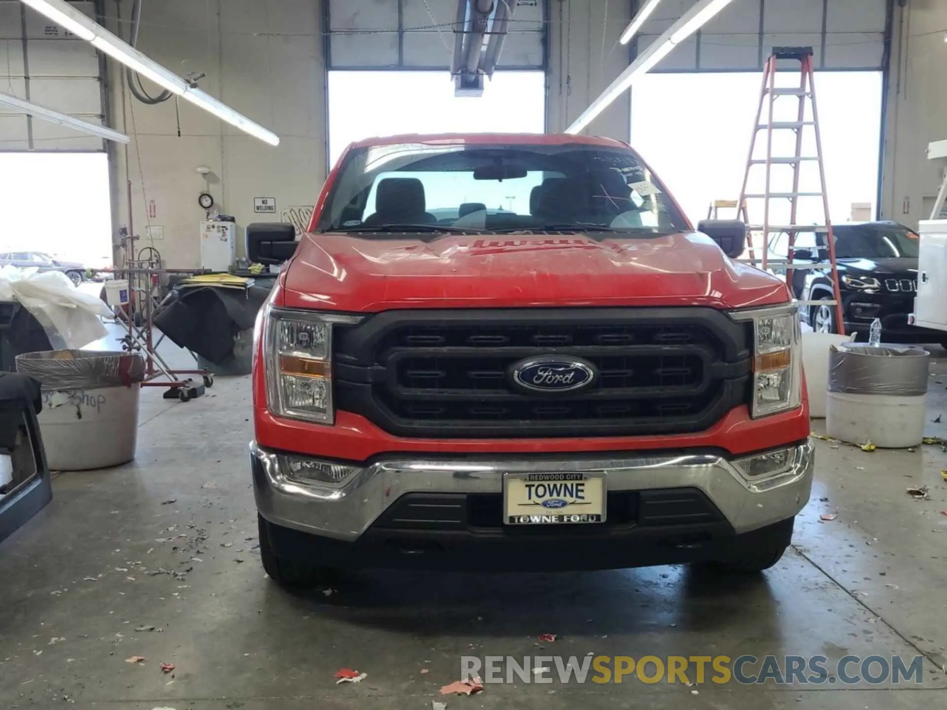 2 fotografías del automóvil dañado 1FTFX1E81NKE58197 FORD F-150 2022
