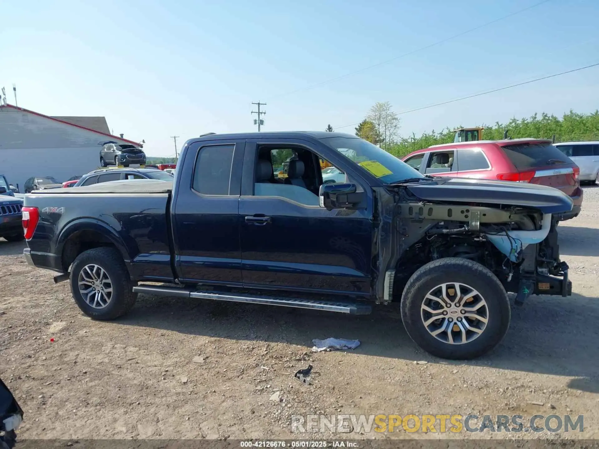 13 fotografías del automóvil dañado 1FTFX1E84NFA00176 FORD F-150 2022