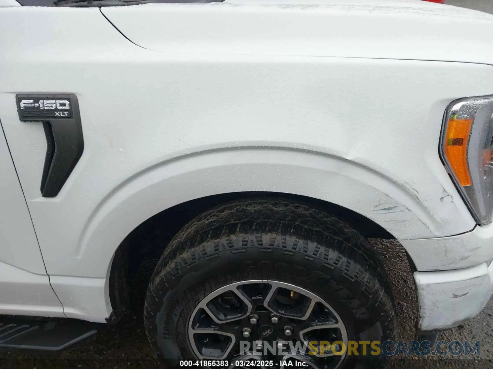 16 fotografías del automóvil dañado 1FTFX1E86NFA72769 FORD F-150 2022