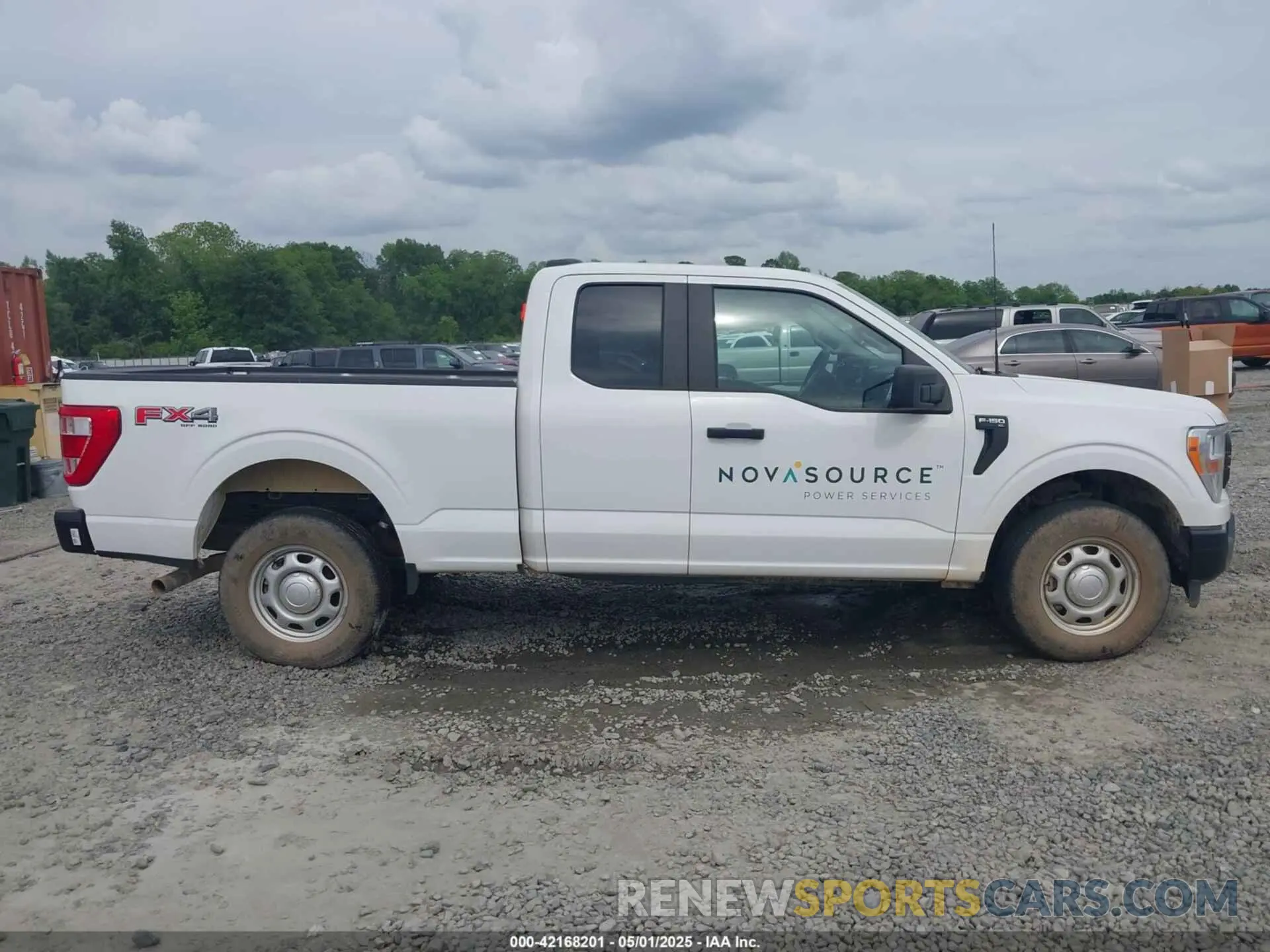 13 fotografías del automóvil dañado 1FTFX1E8XNKE11055 FORD F-150 2022