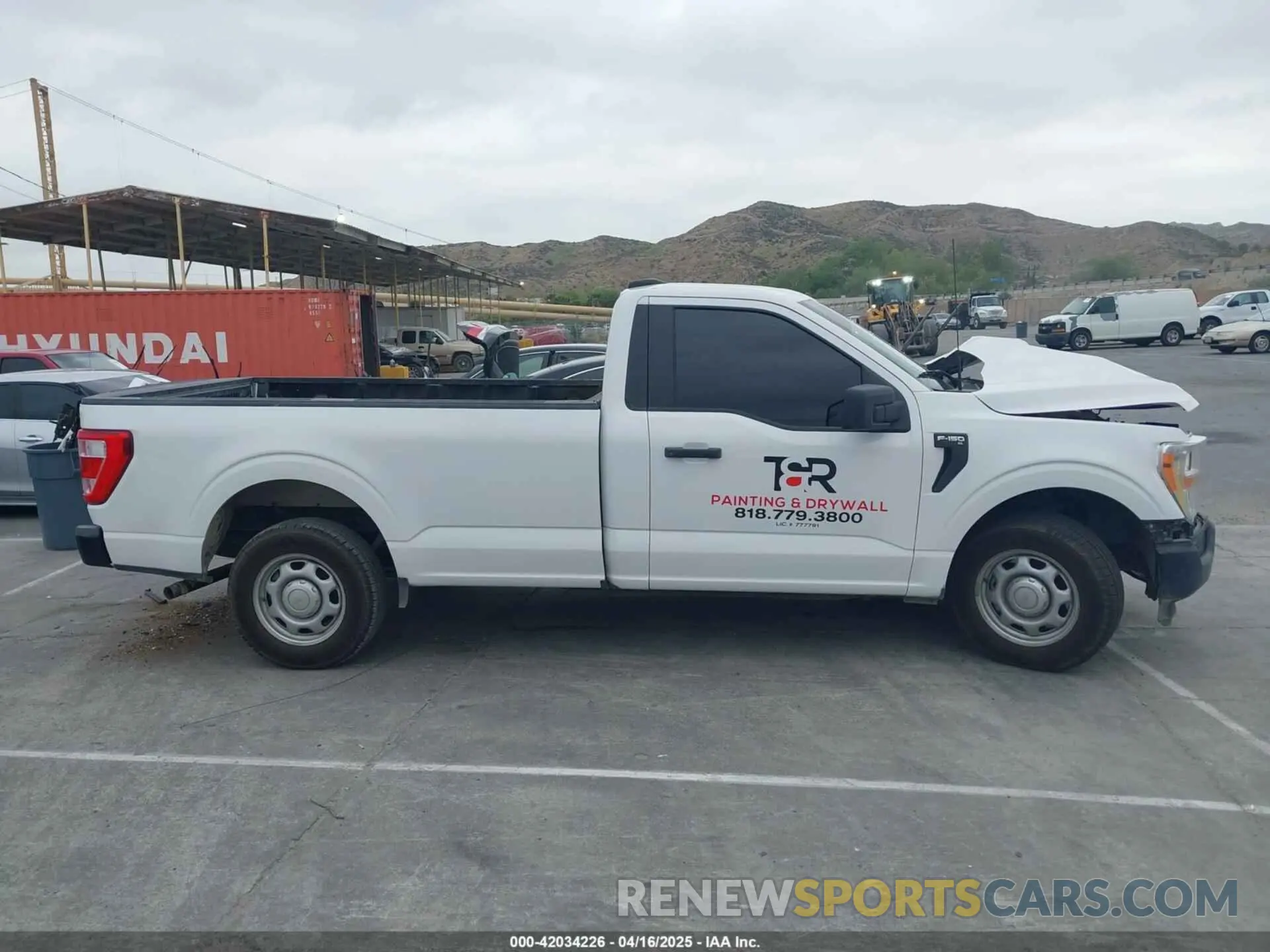 13 fotografías del automóvil dañado 1FTMF1CB4NKE51463 FORD F-150 2022