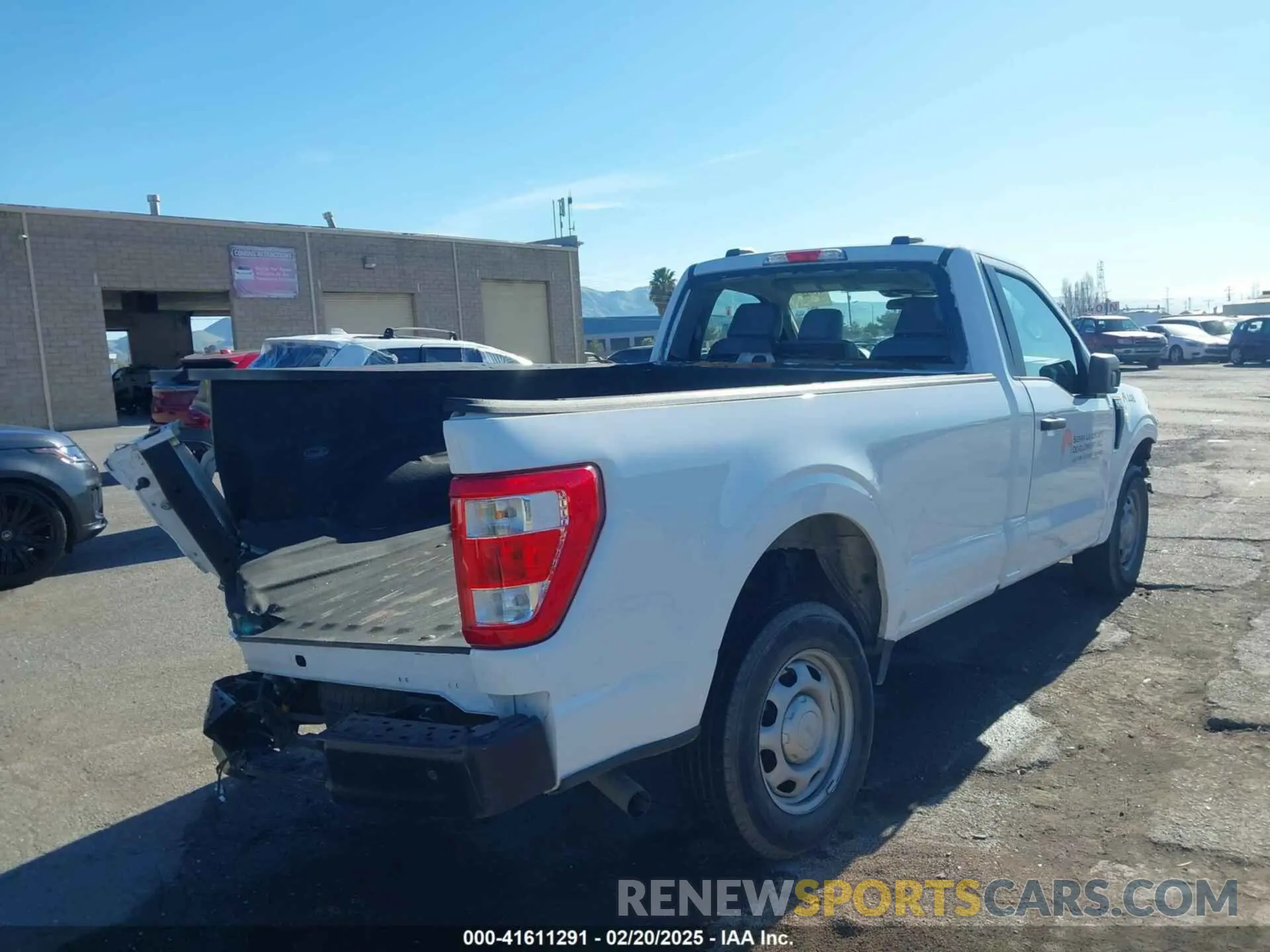 4 fotografías del automóvil dañado 1FTMF1CB5NKE39967 FORD F-150 2022