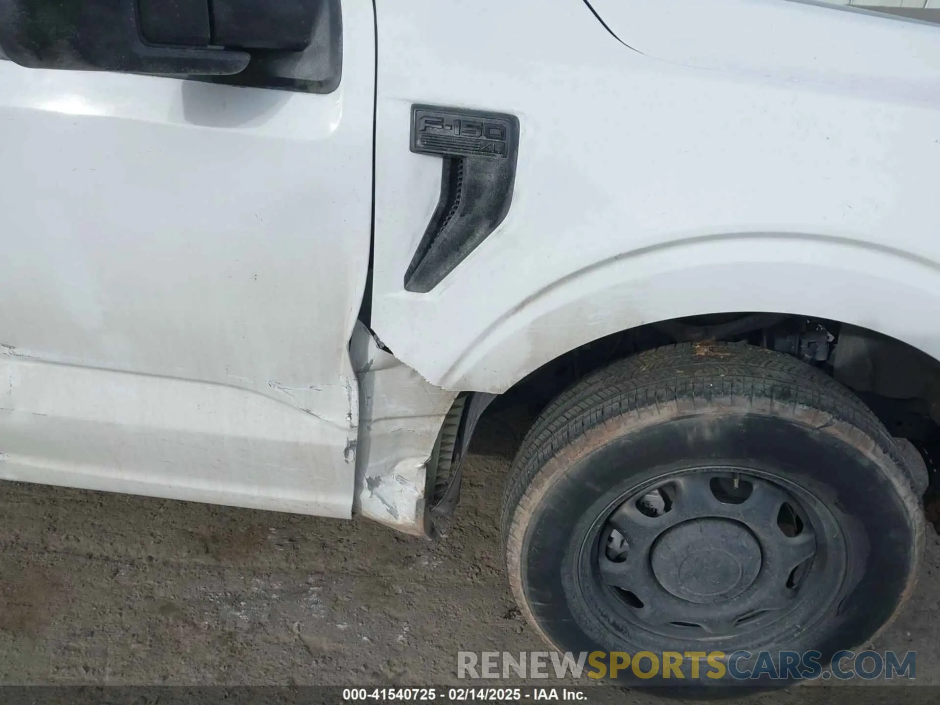 6 fotografías del automóvil dañado 1FTMF1CB8NKE34567 FORD F-150 2022