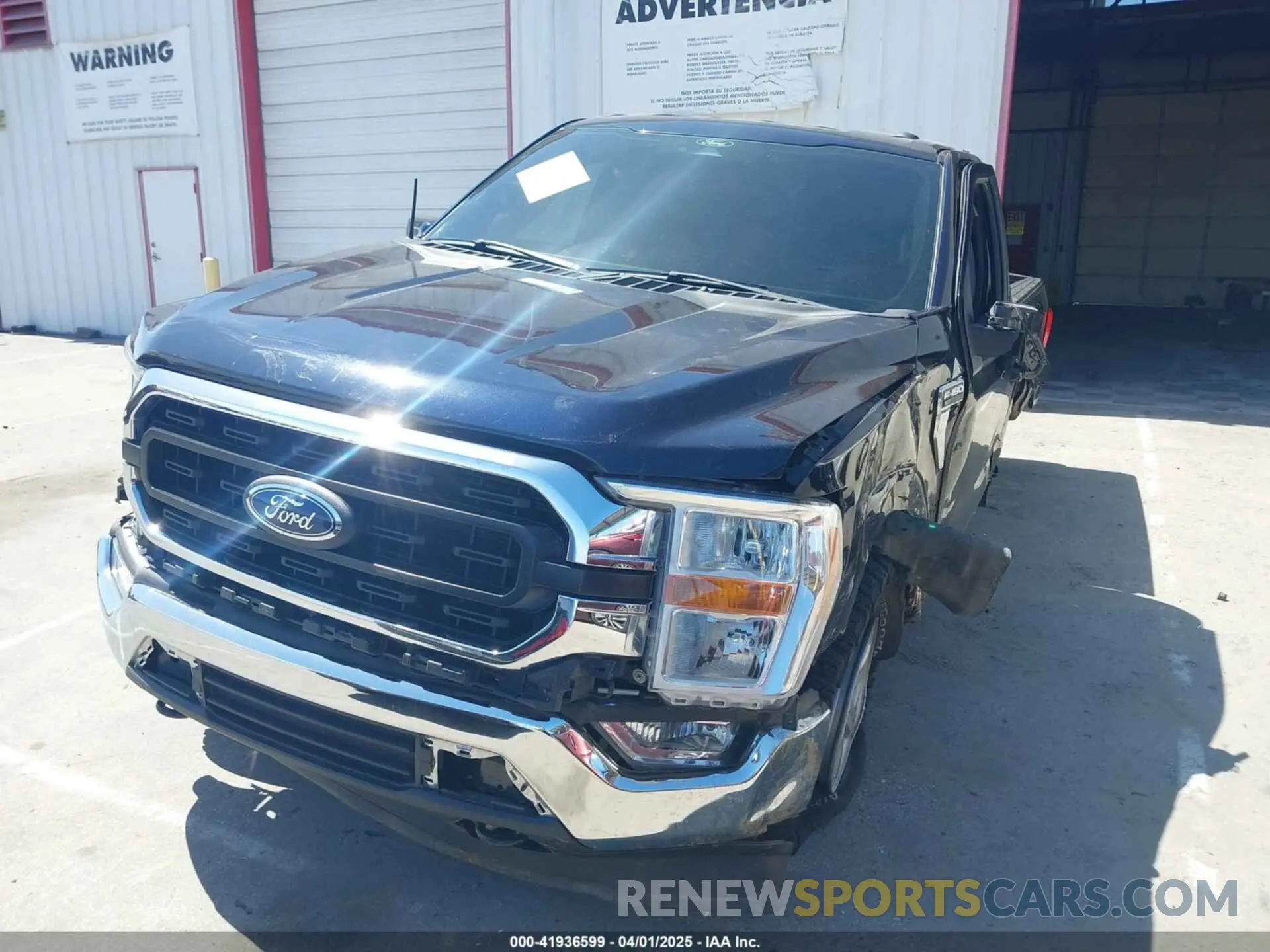 2 fotografías del automóvil dañado 1FTMF1E54NKE22584 FORD F-150 2022