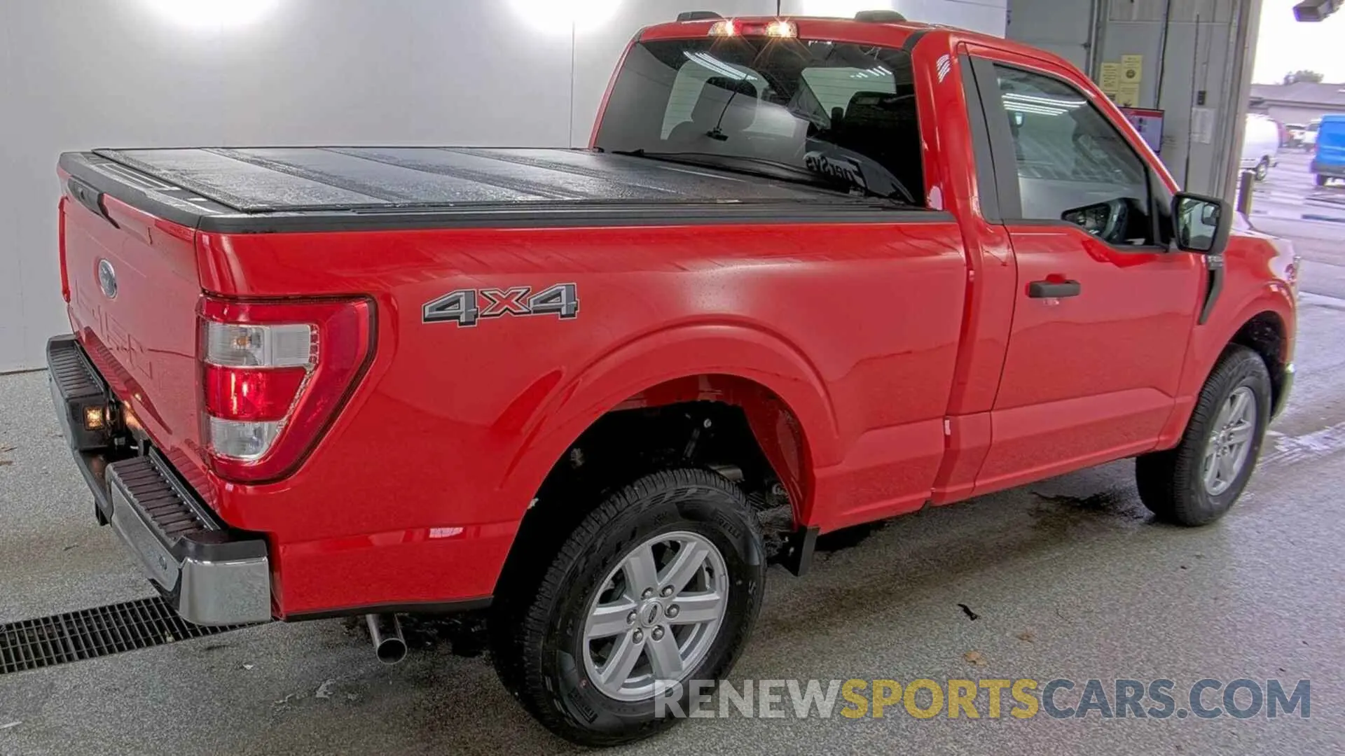 14 fotografías del automóvil dañado 1FTMF1EB4NKE05516 FORD F-150 2022
