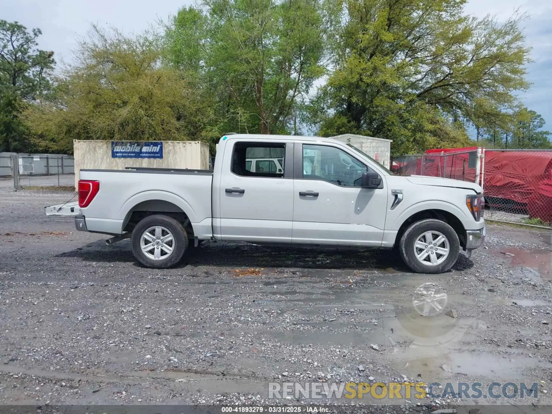 13 fotografías del automóvil dañado 1FTEW1C51PKE77861 FORD F-150 2023