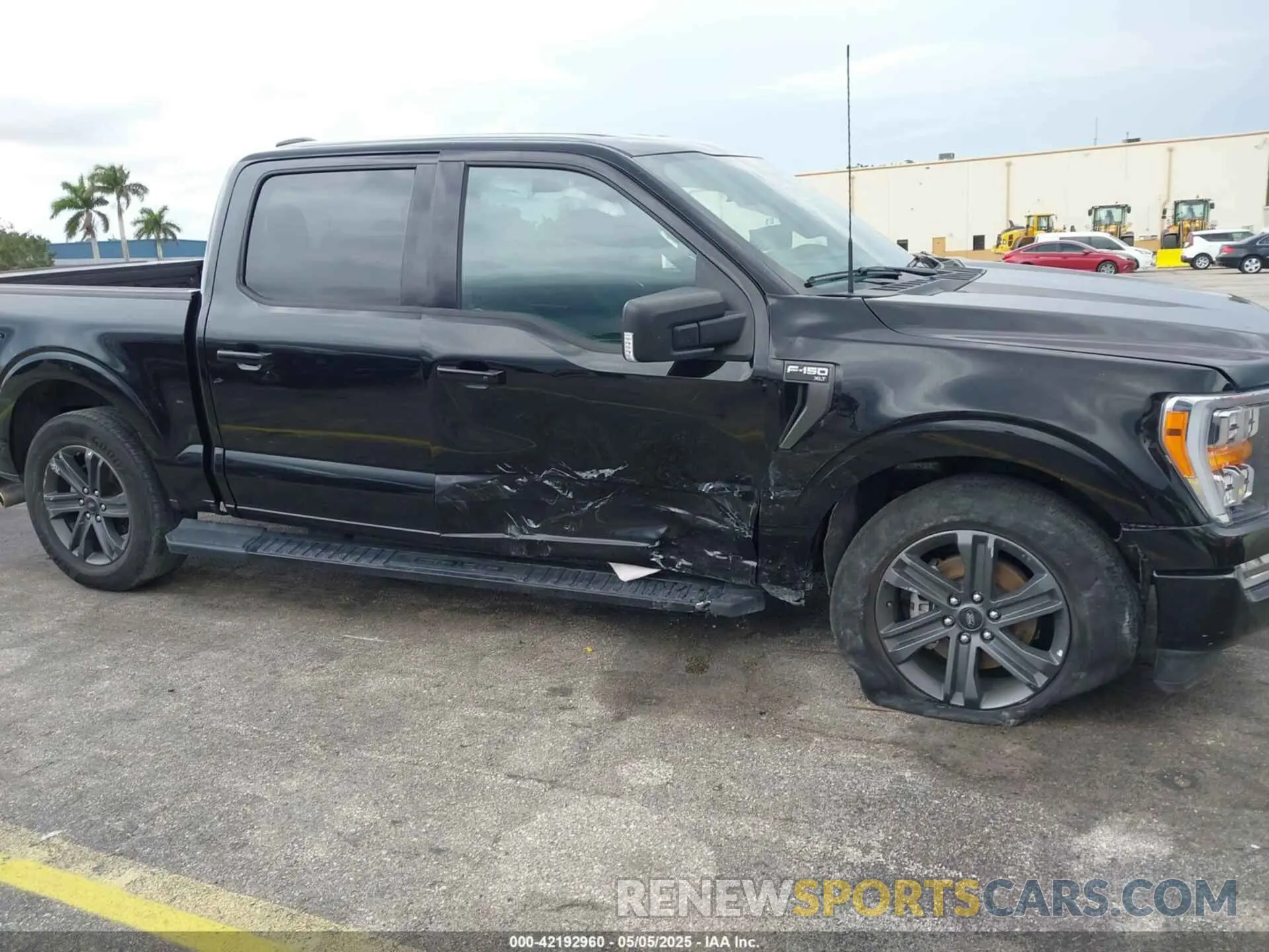 6 fotografías del automóvil dañado 1FTEW1C52PFA90311 FORD F-150 2023