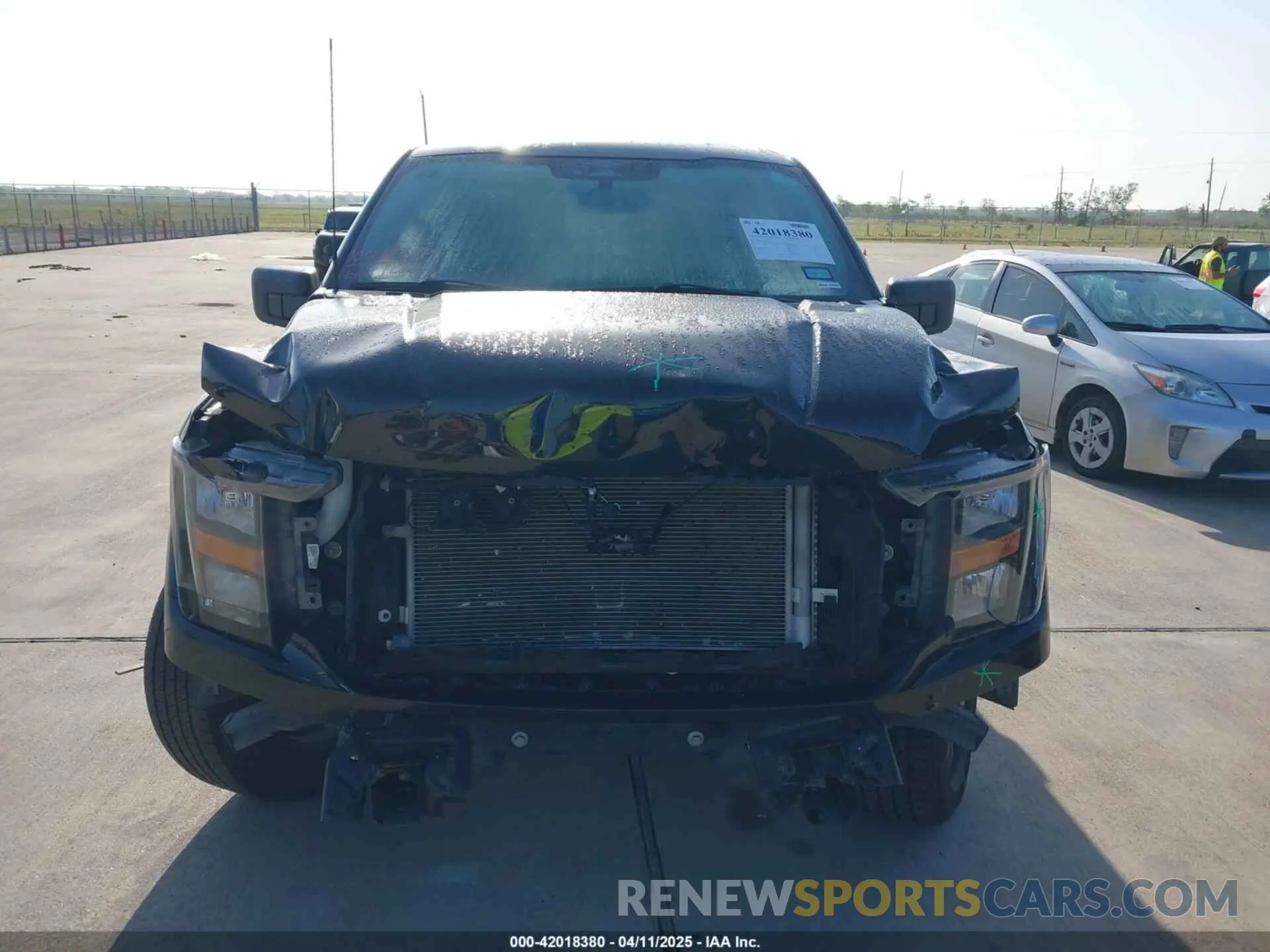 12 fotografías del automóvil dañado 1FTEW1C53PFC77282 FORD F-150 2023