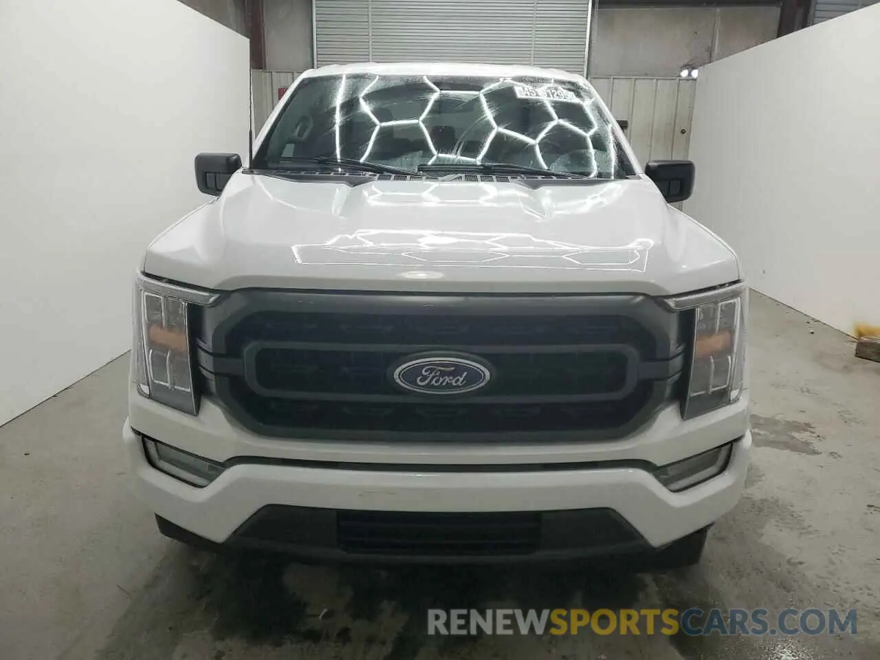 5 fotografías del automóvil dañado 1FTEW1C54PFB83458 FORD F-150 2023