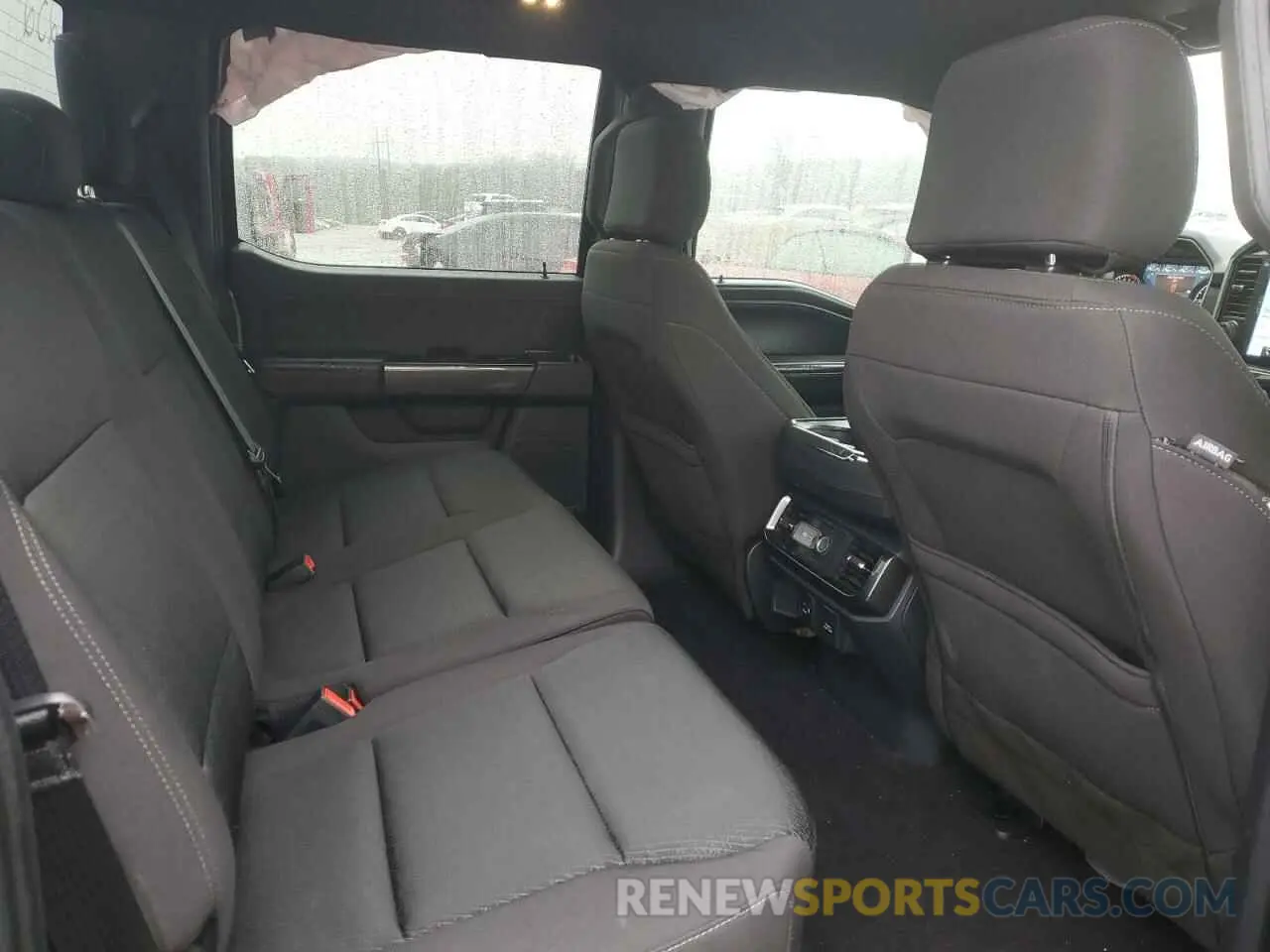 10 fotografías del automóvil dañado 1FTEW1C56PKE27232 FORD F-150 2023