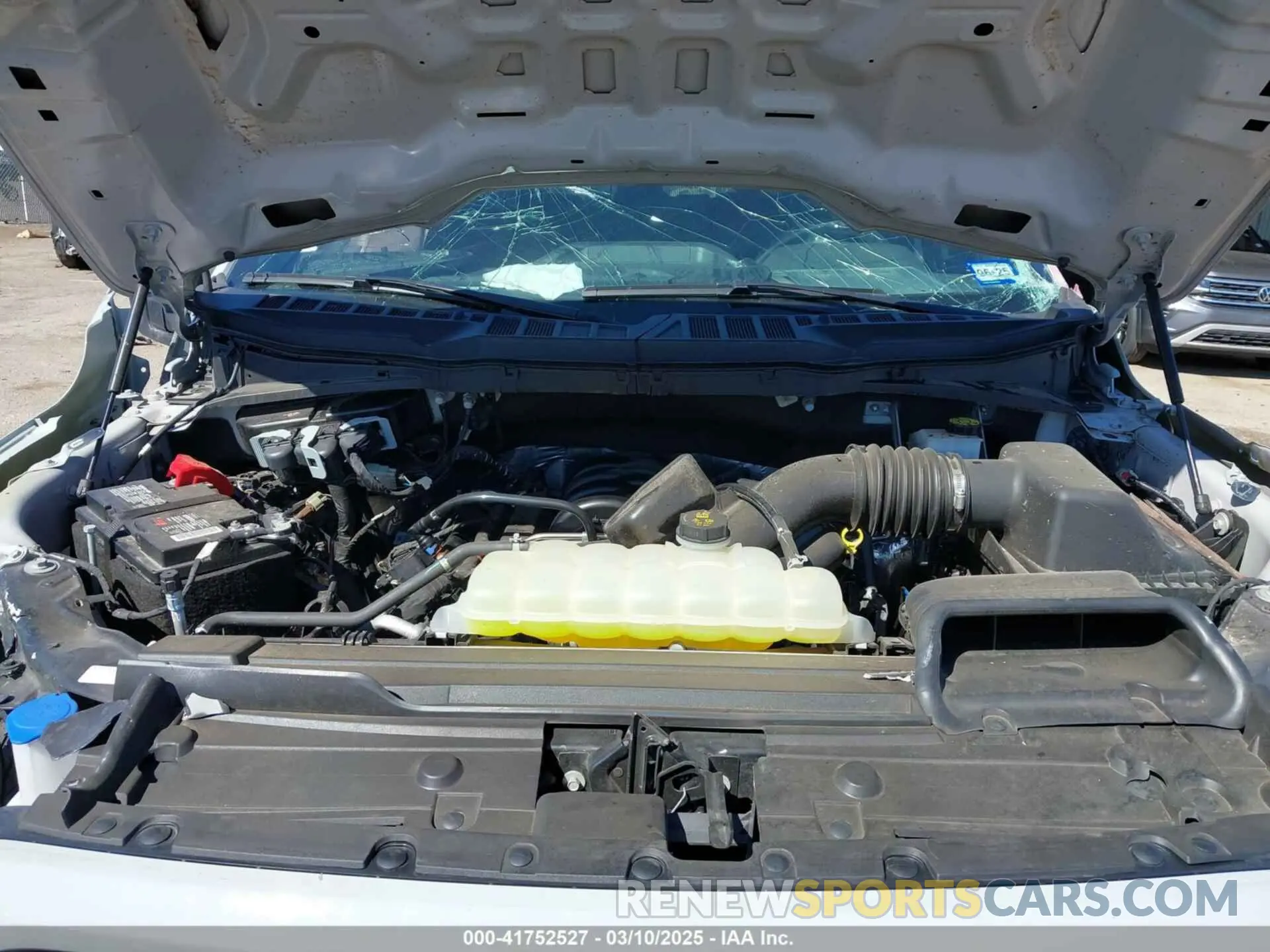 10 fotografías del automóvil dañado 1FTEW1C56PKE37212 FORD F-150 2023