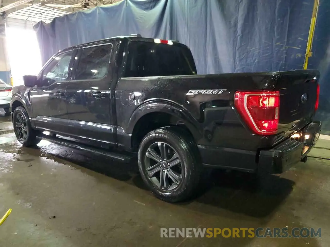 2 fotografías del automóvil dañado 1FTEW1C57PFB83938 FORD F-150 2023