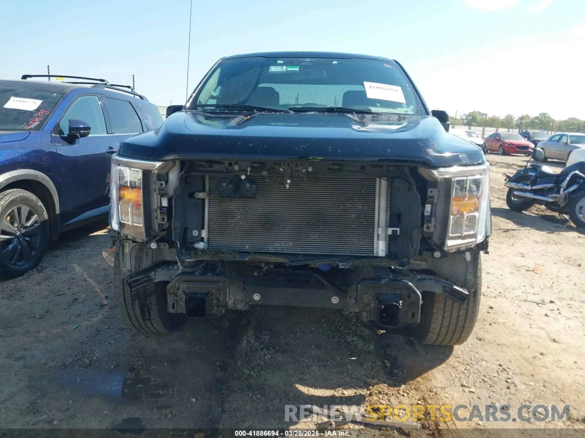 13 fotografías del automóvil dañado 1FTEW1C59PFB19609 FORD F-150 2023