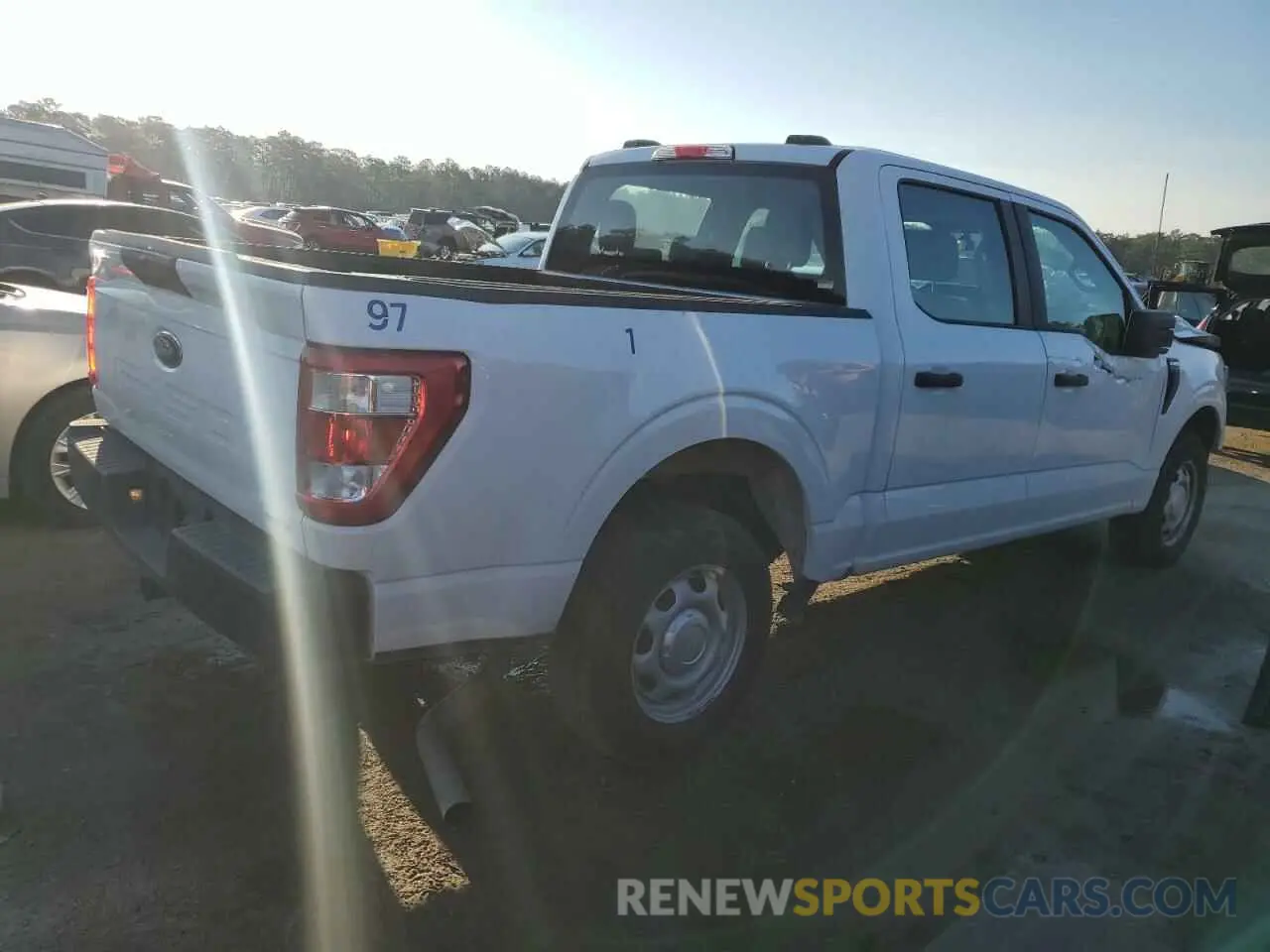3 fotografías del automóvil dañado 1FTEW1C80PKG04254 FORD F-150 2023