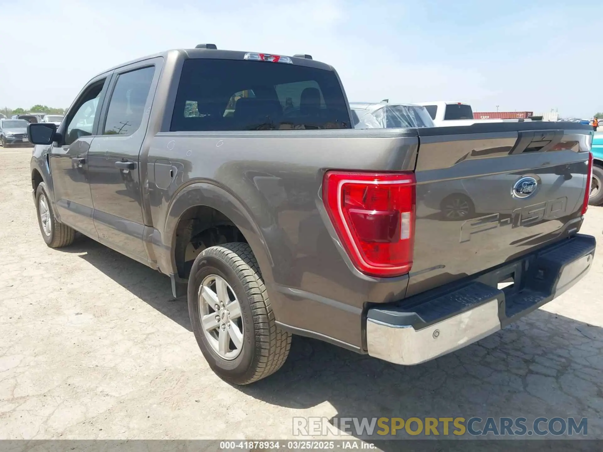 3 fotografías del automóvil dañado 1FTEW1C88PFC20988 FORD F-150 2023
