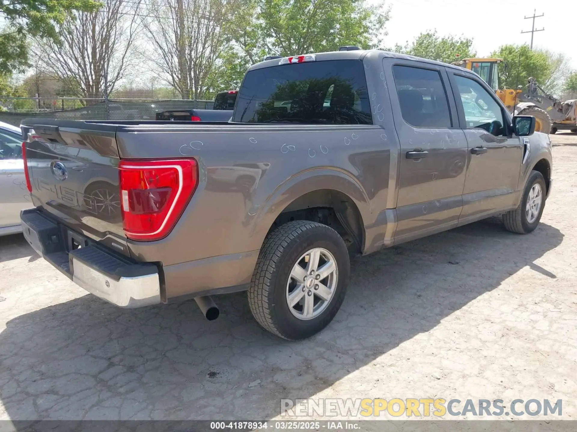 4 fotografías del automóvil dañado 1FTEW1C88PFC20988 FORD F-150 2023