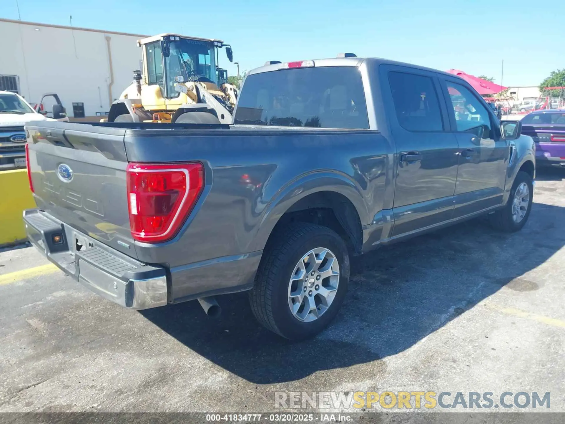 4 fotografías del automóvil dañado 1FTEW1C88PKD70185 FORD F-150 2023