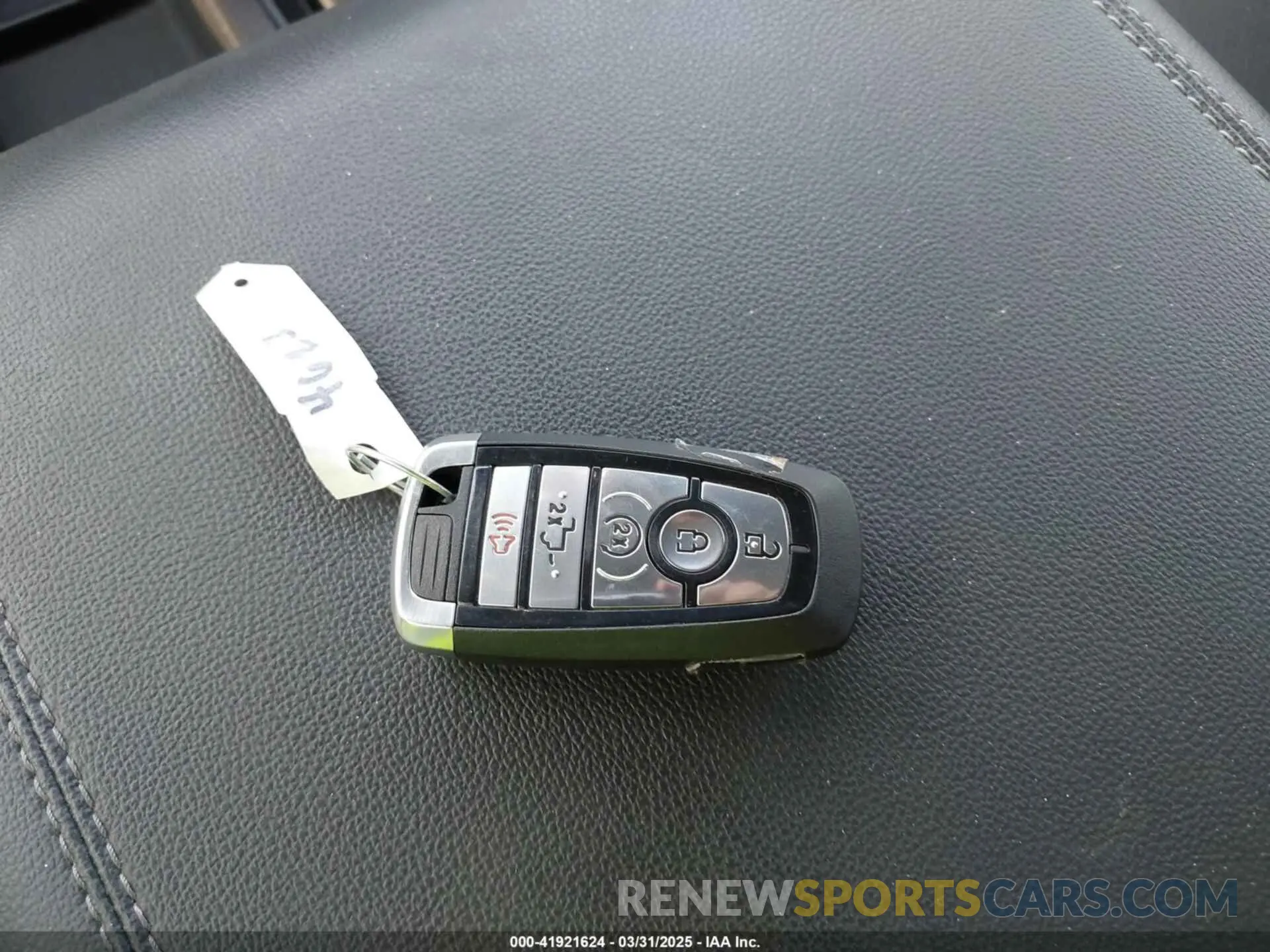 11 fotografías del automóvil dañado 1FTEW1CP1PKF44623 FORD F-150 2023