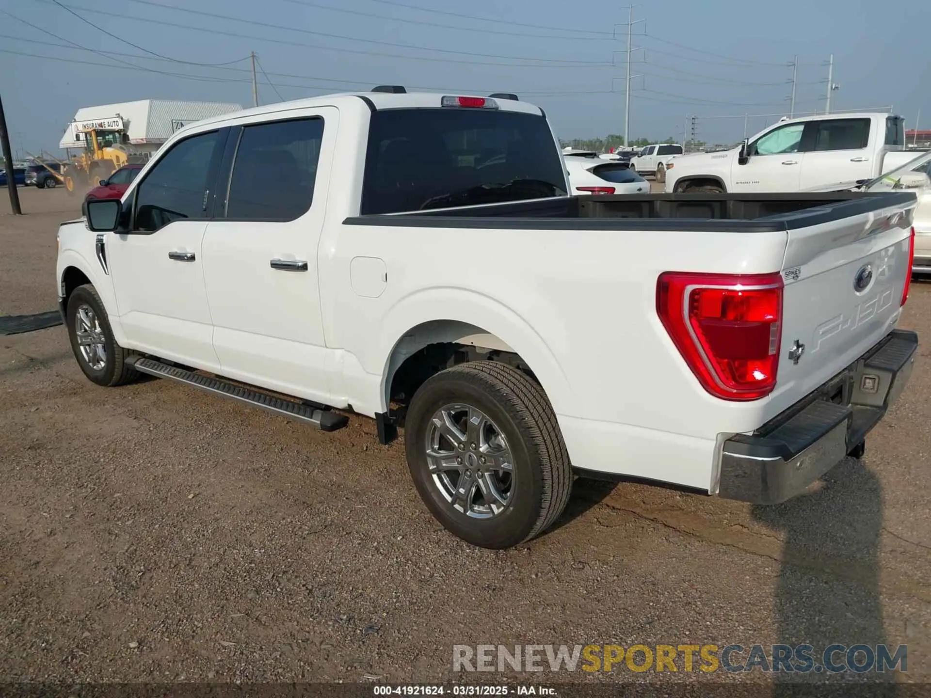 3 fotografías del automóvil dañado 1FTEW1CP1PKF44623 FORD F-150 2023