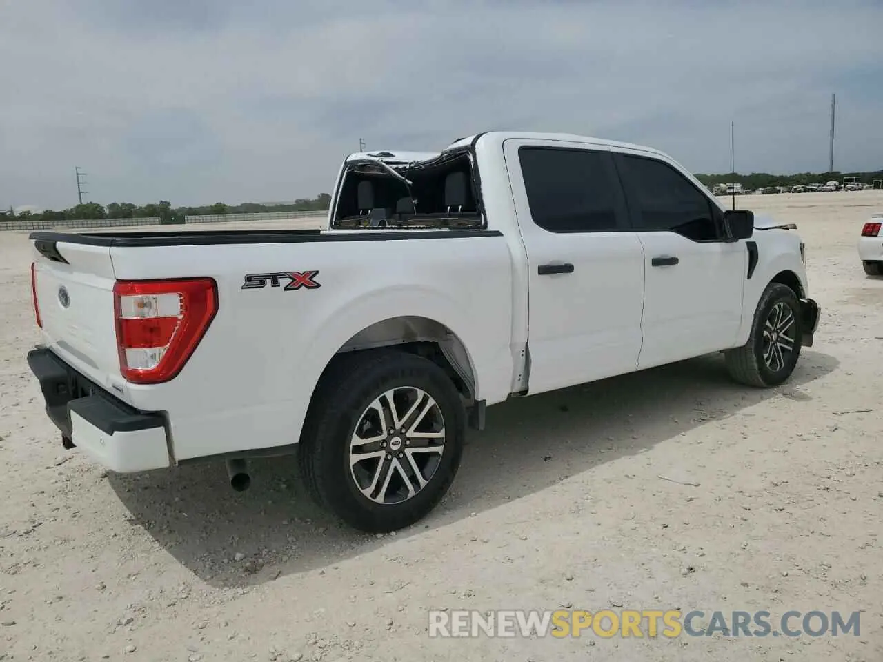 3 fotografías del automóvil dañado 1FTEW1CP2PKE04340 FORD F-150 2023