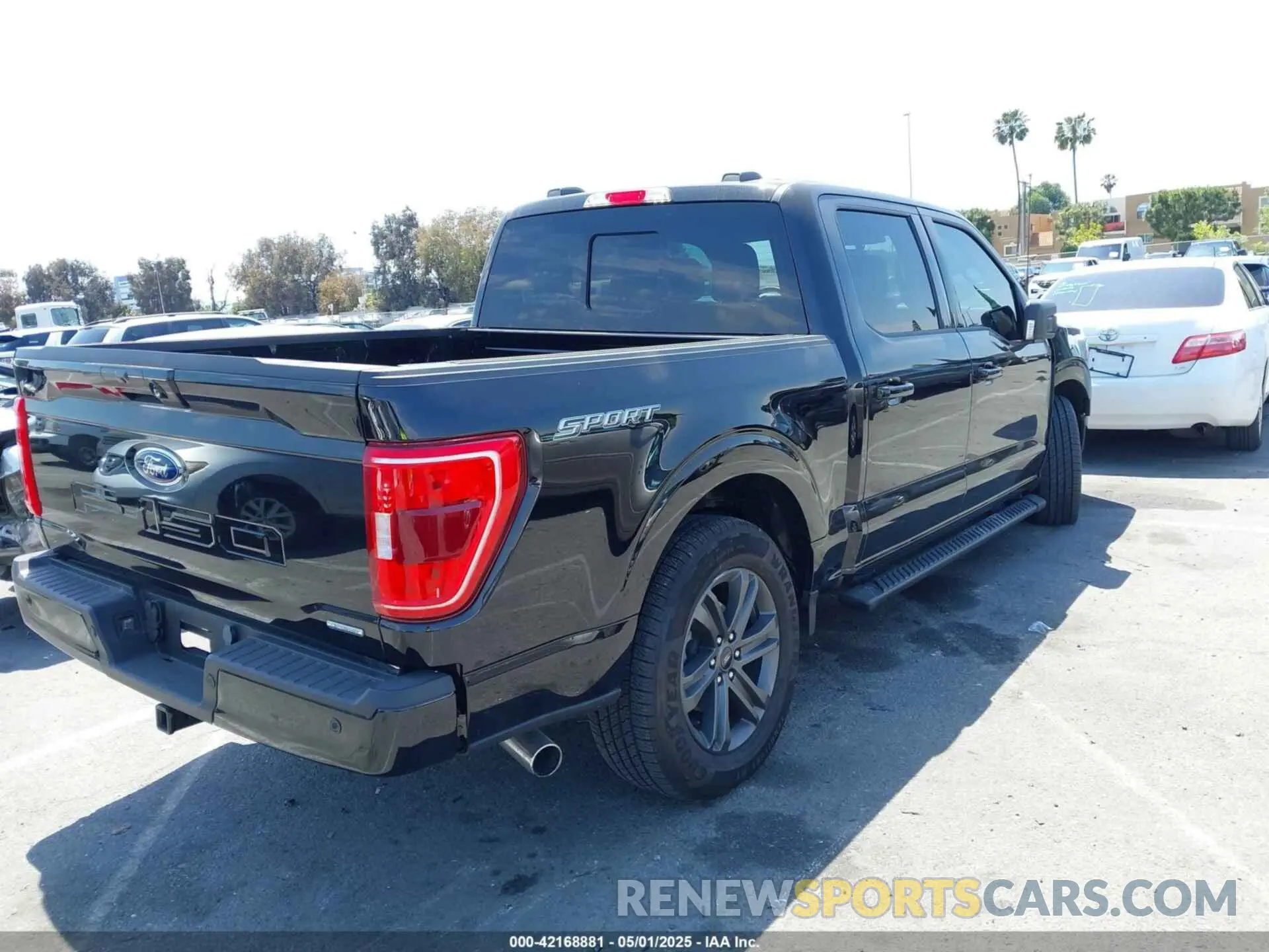 4 fotografías del automóvil dañado 1FTEW1CP5PKF30854 FORD F-150 2023