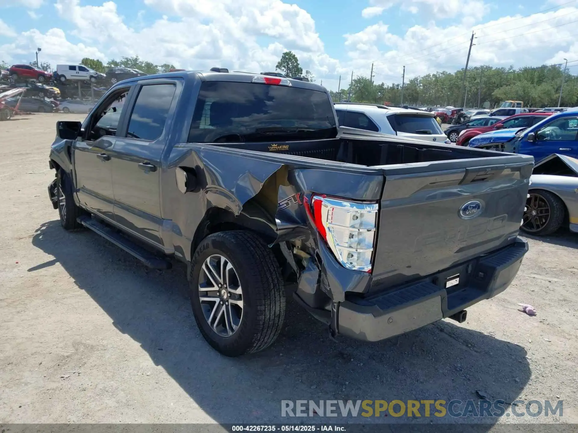 3 fotografías del automóvil dañado 1FTEW1CP6PKD62092 FORD F-150 2023