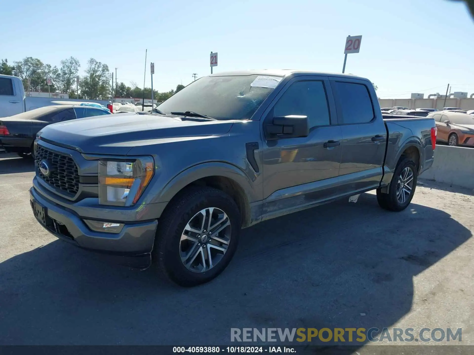 2 fotografías del automóvil dañado 1FTEW1CP7PKF93678 FORD F-150 2023