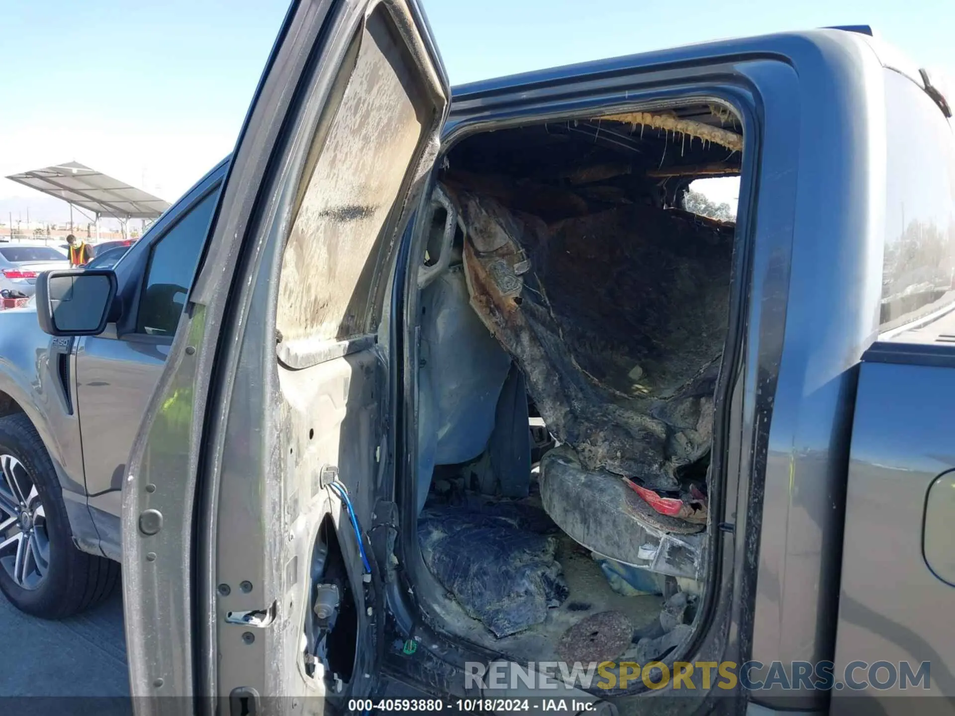6 fotografías del automóvil dañado 1FTEW1CP7PKF93678 FORD F-150 2023