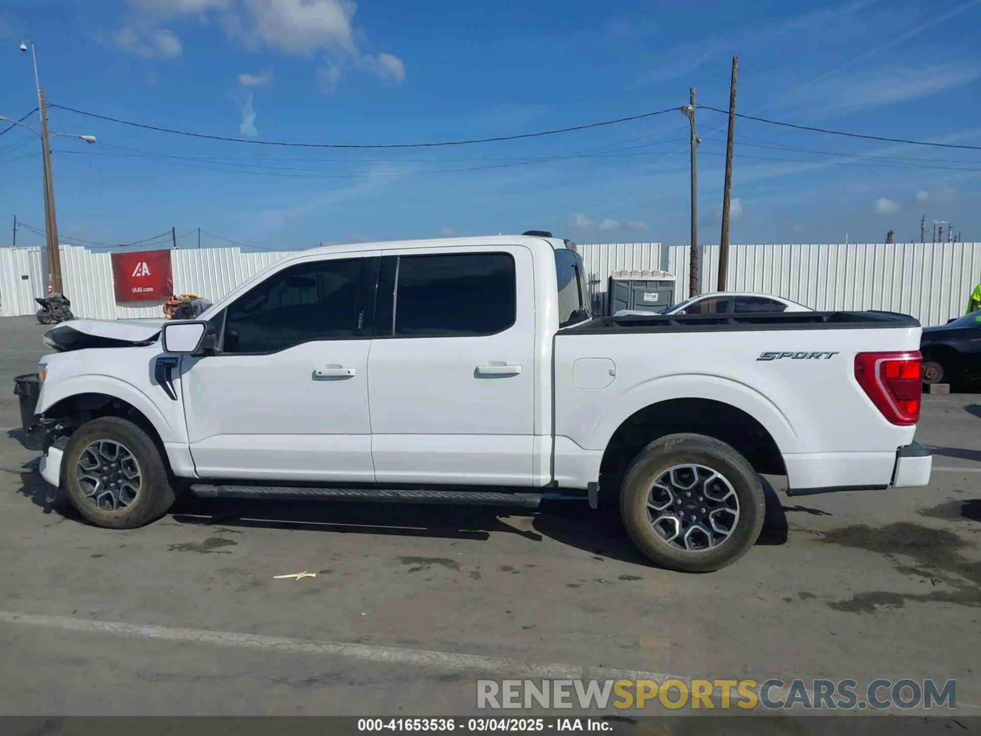 14 fotografías del automóvil dañado 1FTEW1CP8PKE43997 FORD F-150 2023
