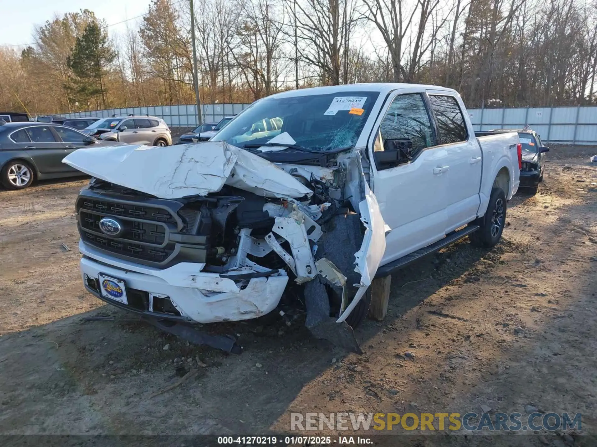 2 fotografías del automóvil dañado 1FTEW1CP8PKG14490 FORD F-150 2023