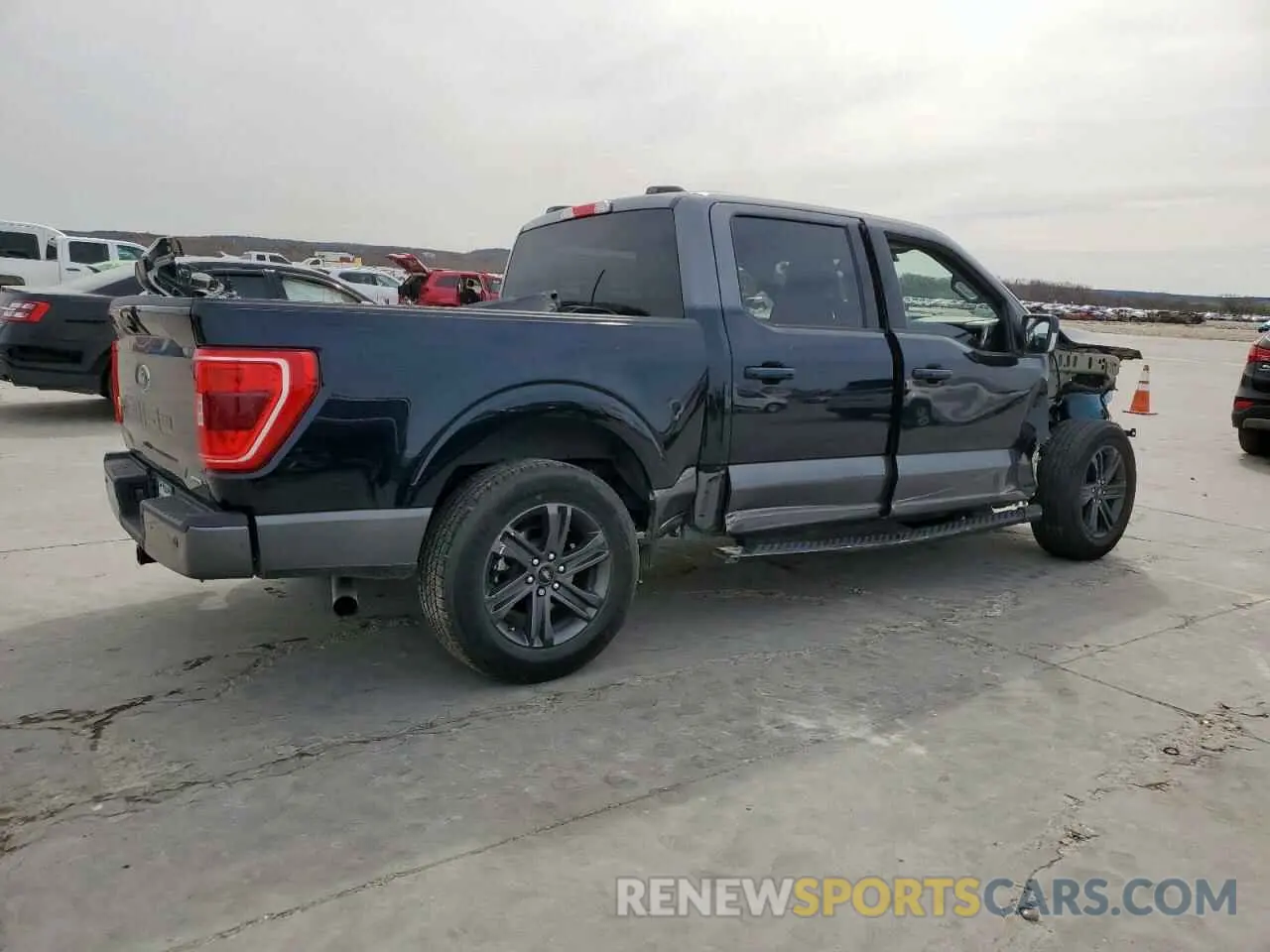 3 fotografías del automóvil dañado 1FTEW1CP9PKD67061 FORD F-150 2023