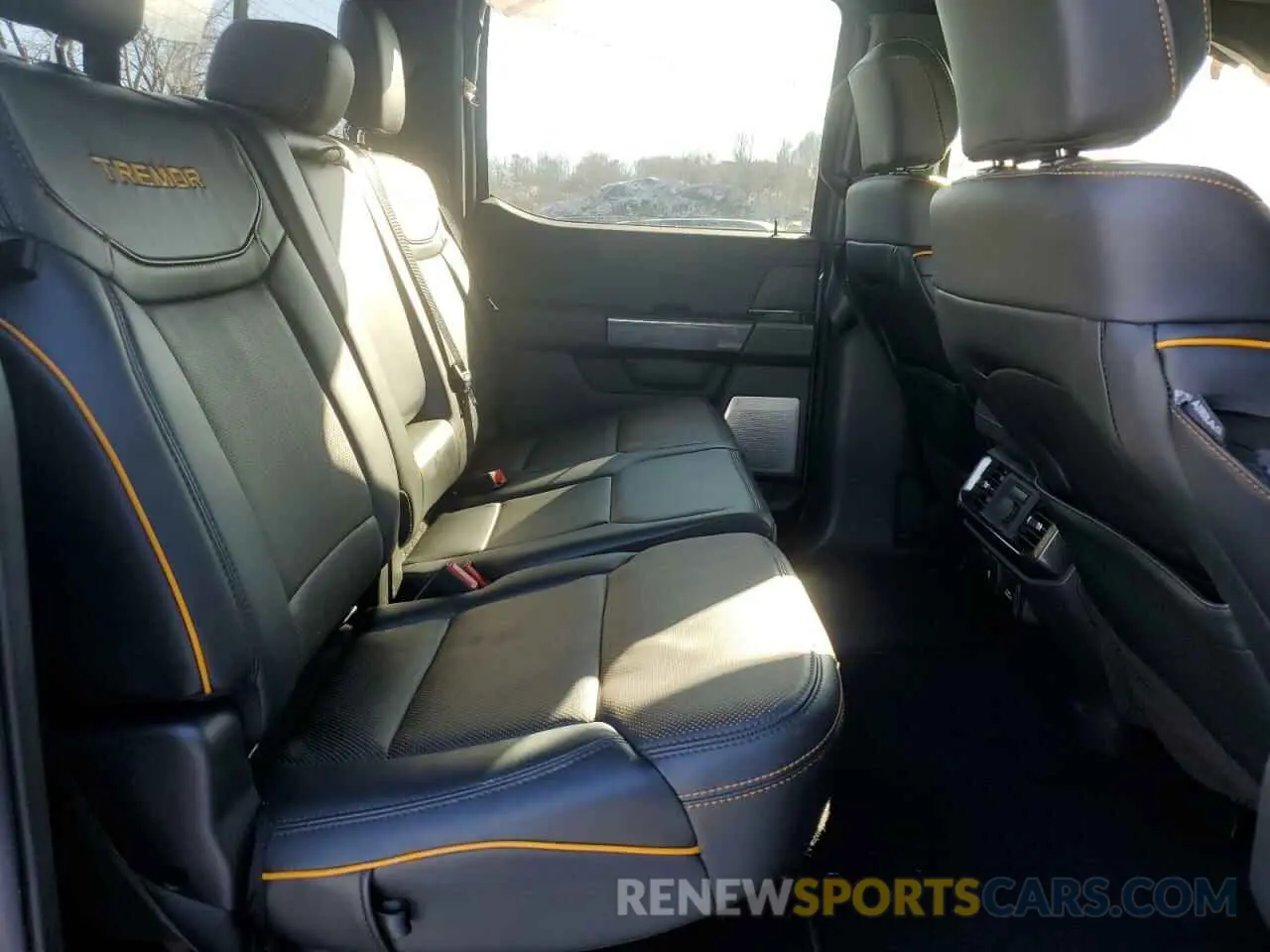 10 fotografías del automóvil dañado 1FTEW1E84PFC91926 FORD F-150 2023