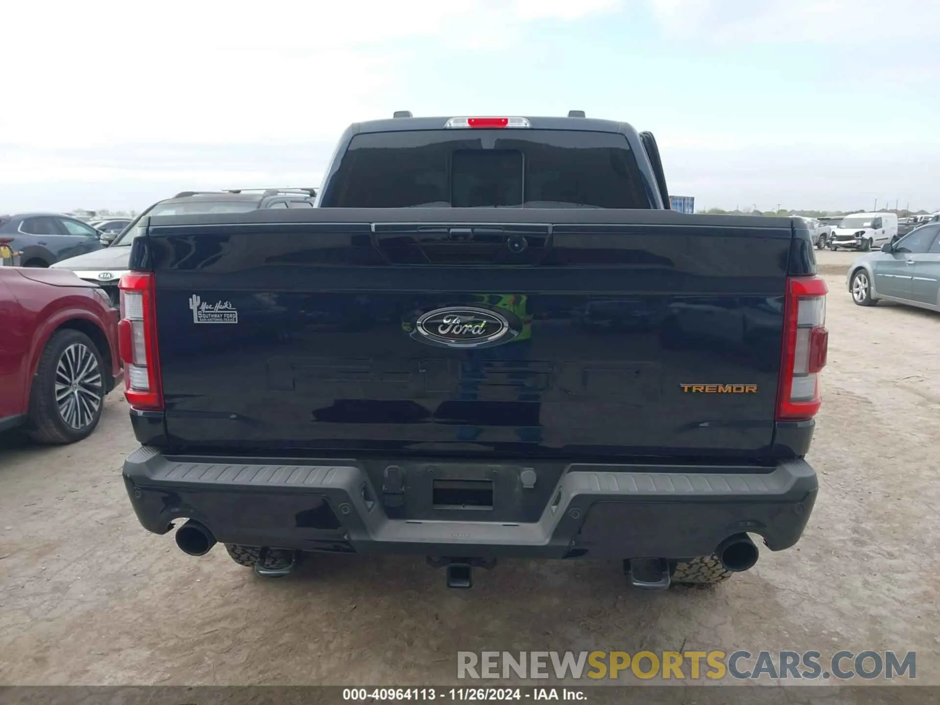 16 fotografías del automóvil dañado 1FTEW1E87PFB33760 FORD F-150 2023