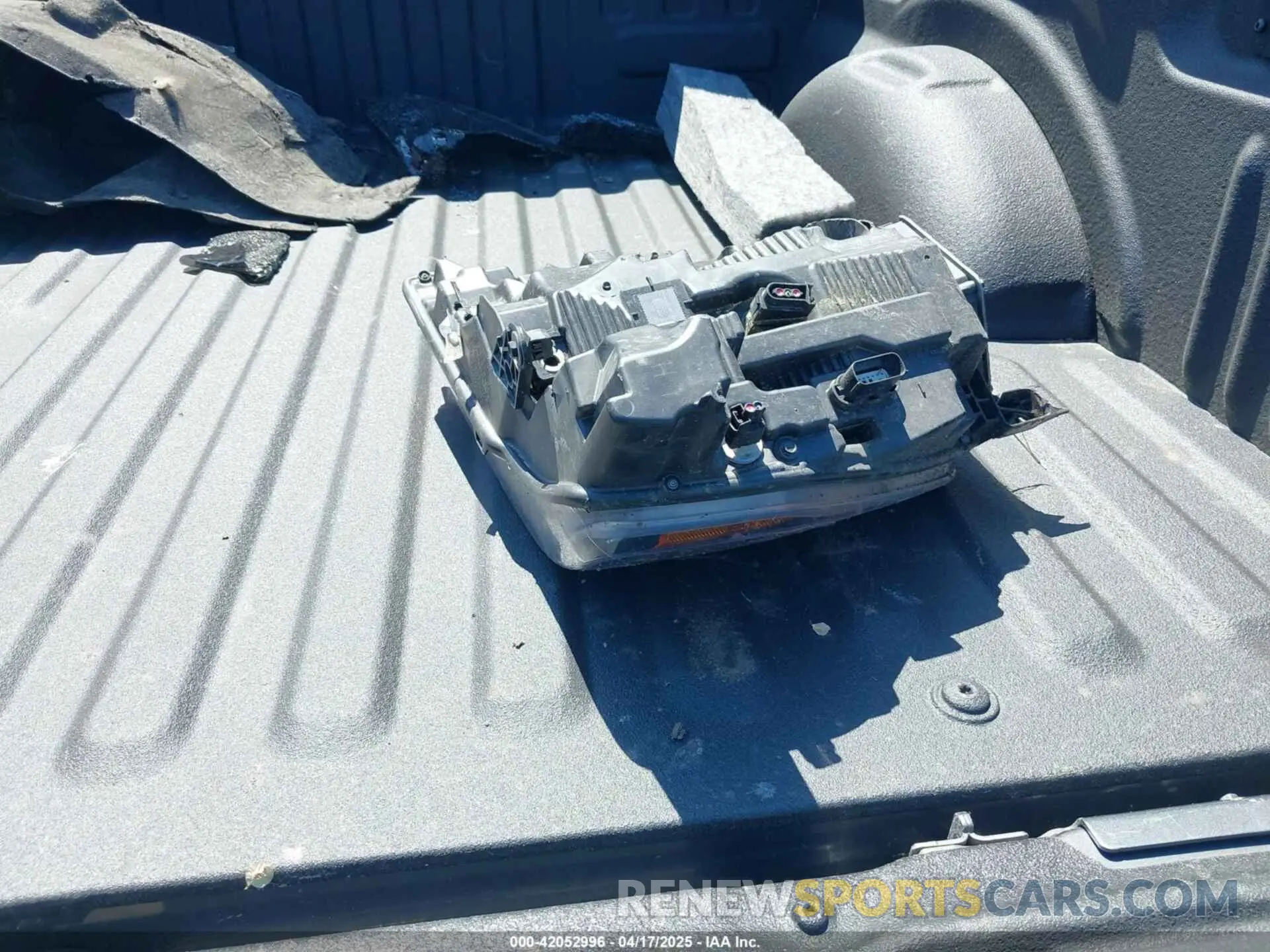 11 fotografías del automóvil dañado 1FTEW1E89PFD04993 FORD F-150 2023