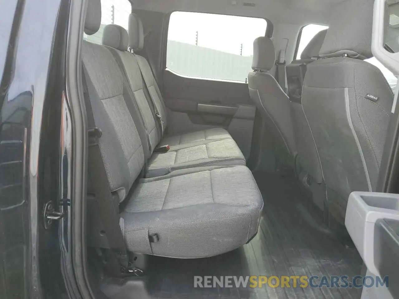 10 fotografías del automóvil dañado 1FTEW1EP1PKF05334 FORD F-150 2023