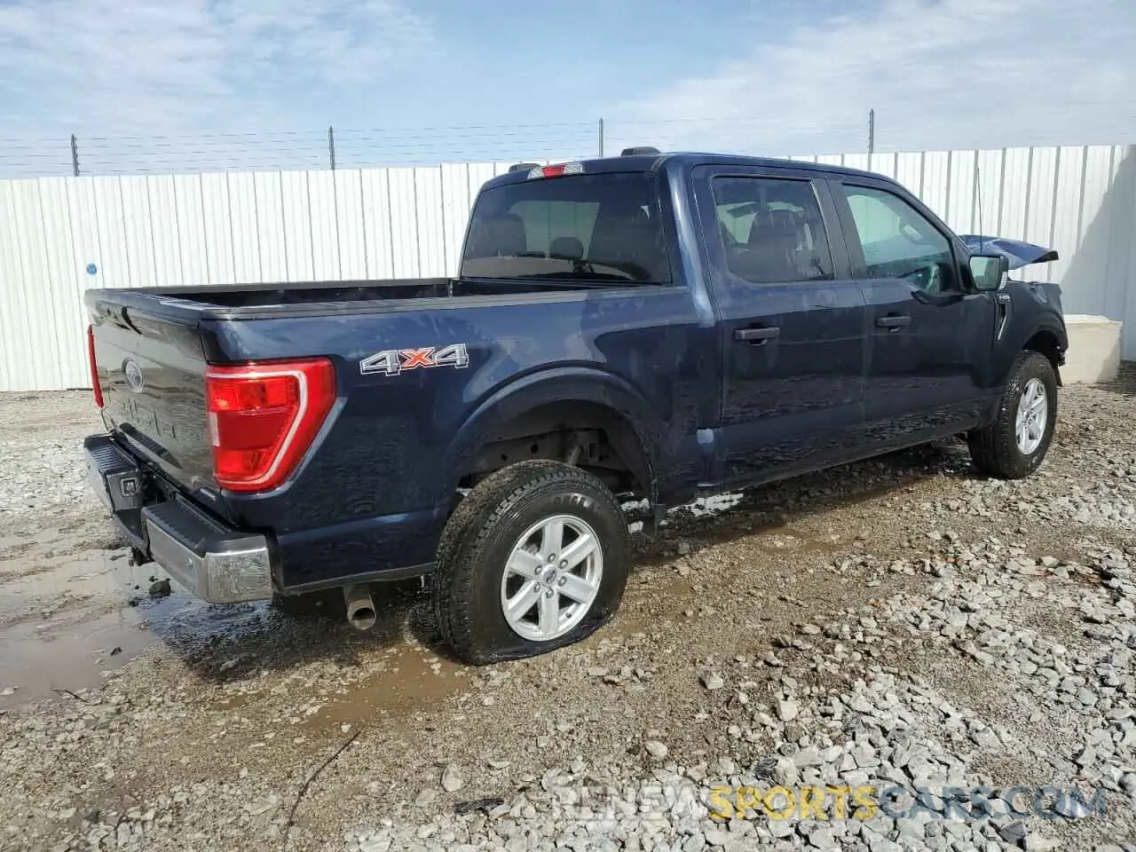 3 fotografías del automóvil dañado 1FTEW1EP1PKF05334 FORD F-150 2023
