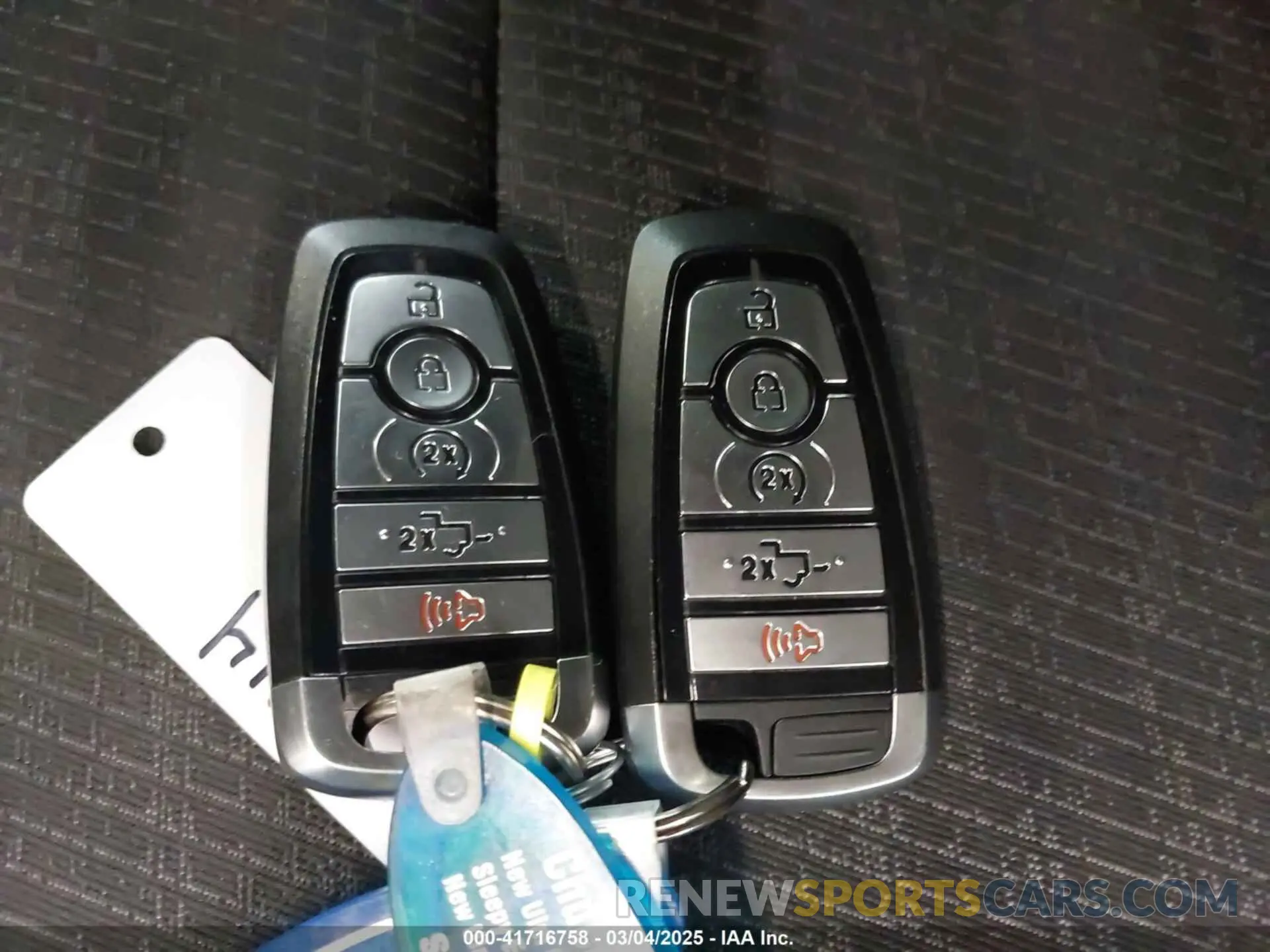 11 fotografías del automóvil dañado 1FTEW1EP1PKF53349 FORD F-150 2023