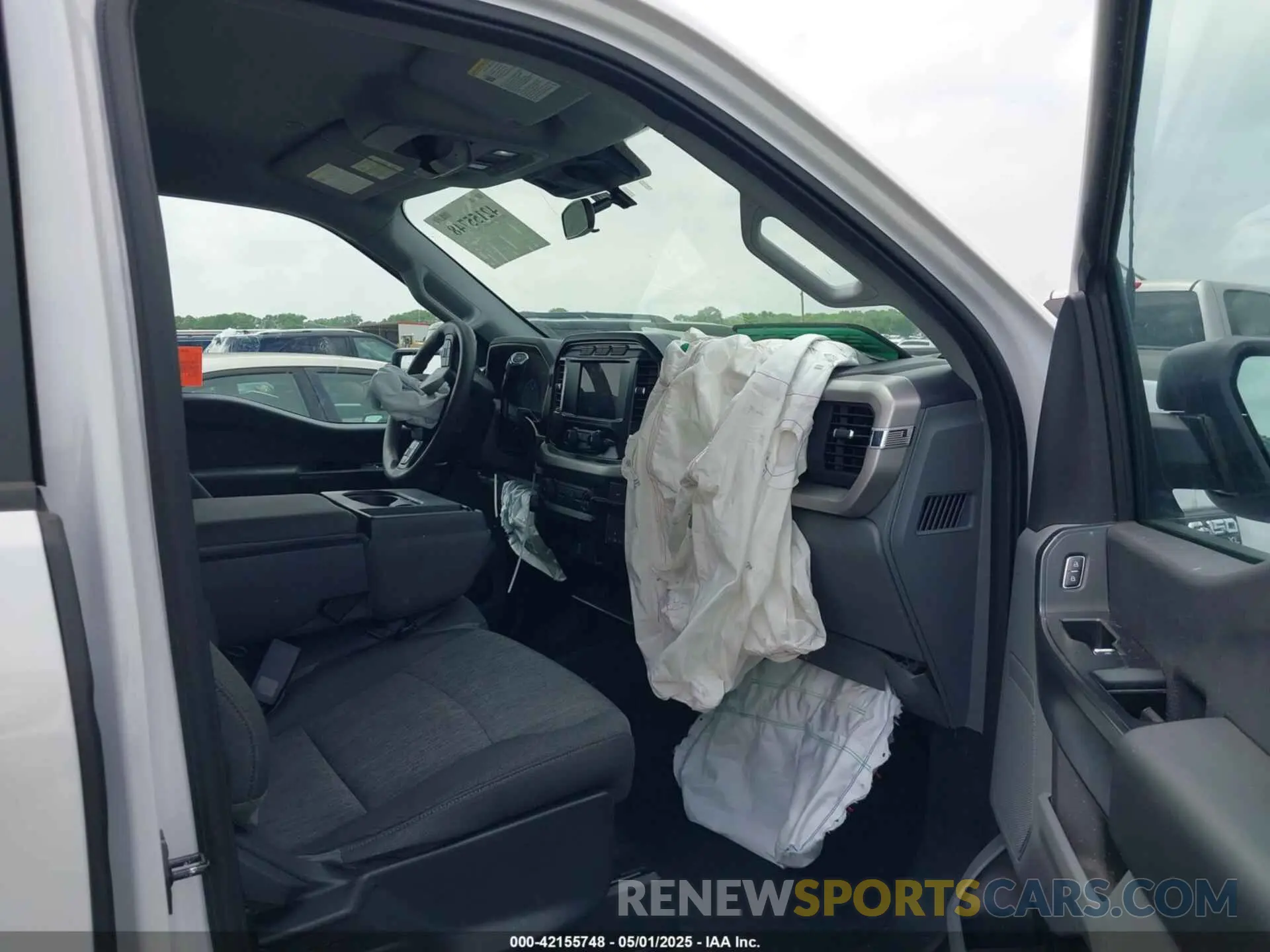 5 fotografías del automóvil dañado 1FTEW1EP1PKG21780 FORD F-150 2023