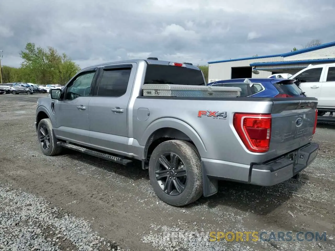 2 fotografías del automóvil dañado 1FTEW1EP5PFA80774 FORD F-150 2023