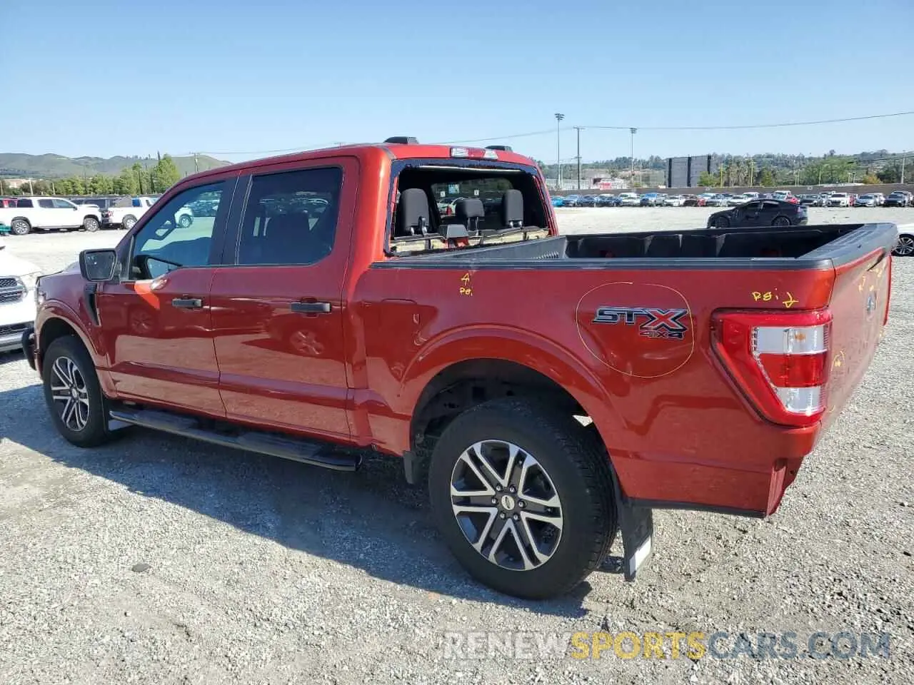 2 fotografías del automóvil dañado 1FTEW1EP5PKD53686 FORD F-150 2023