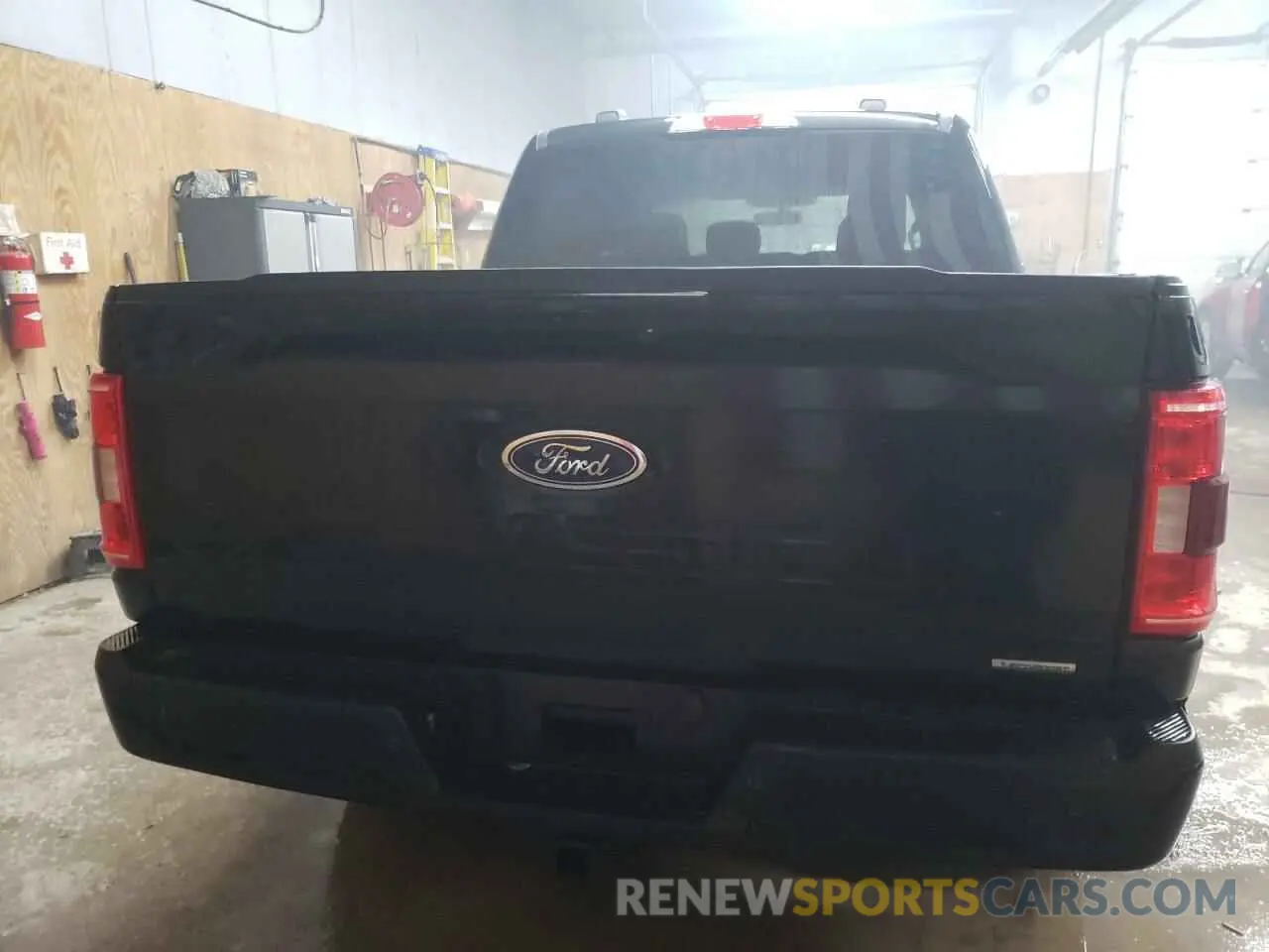 6 fotografías del automóvil dañado 1FTEW1EP5PKF95510 FORD F-150 2023