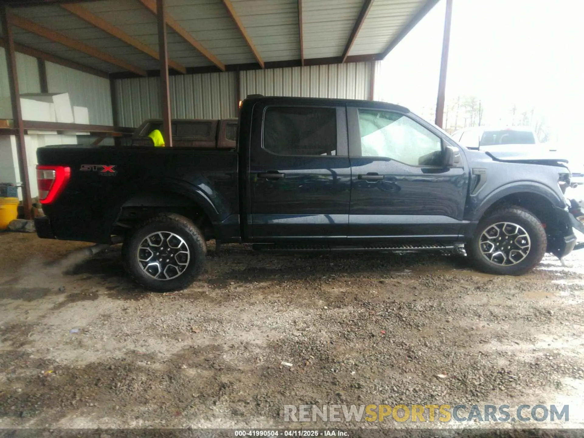 13 fotografías del automóvil dañado 1FTEW1EP6PKD39540 FORD F-150 2023
