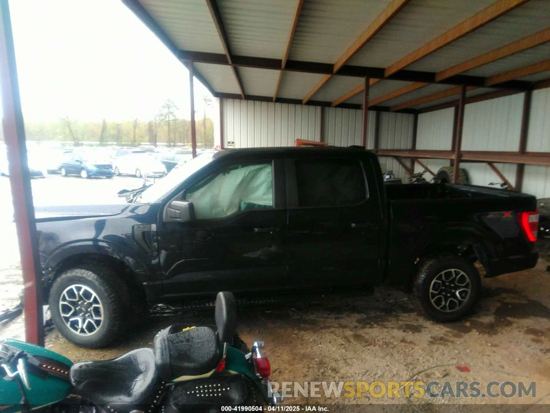 14 fotografías del automóvil dañado 1FTEW1EP6PKD39540 FORD F-150 2023